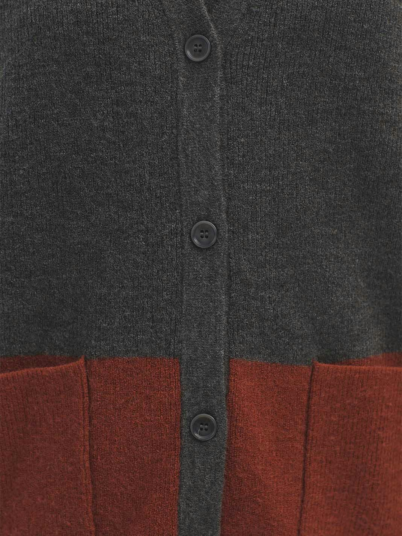 Two tone V neck cardigan