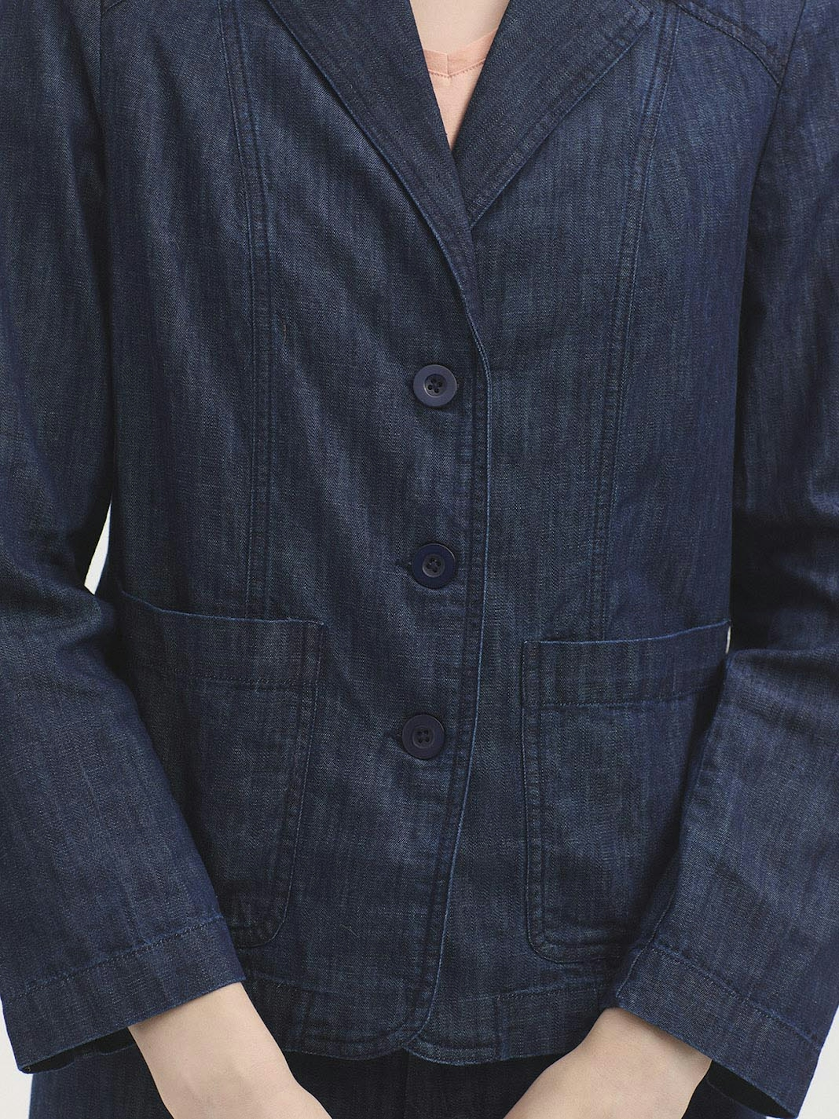 Lapel denim jacket