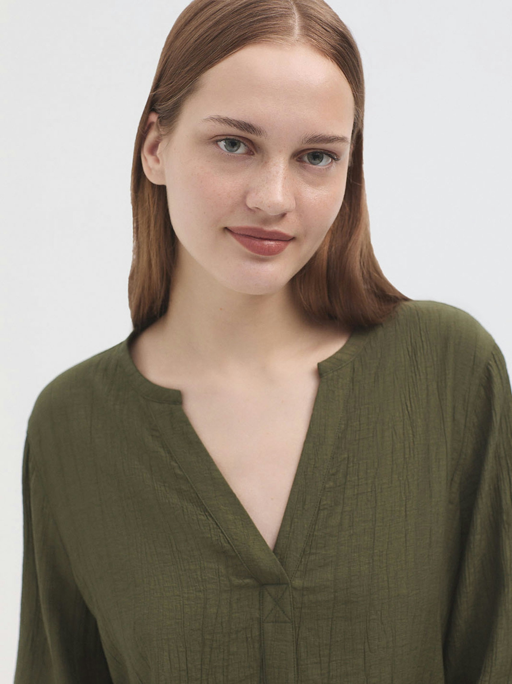 Camisa arrugada viscosa