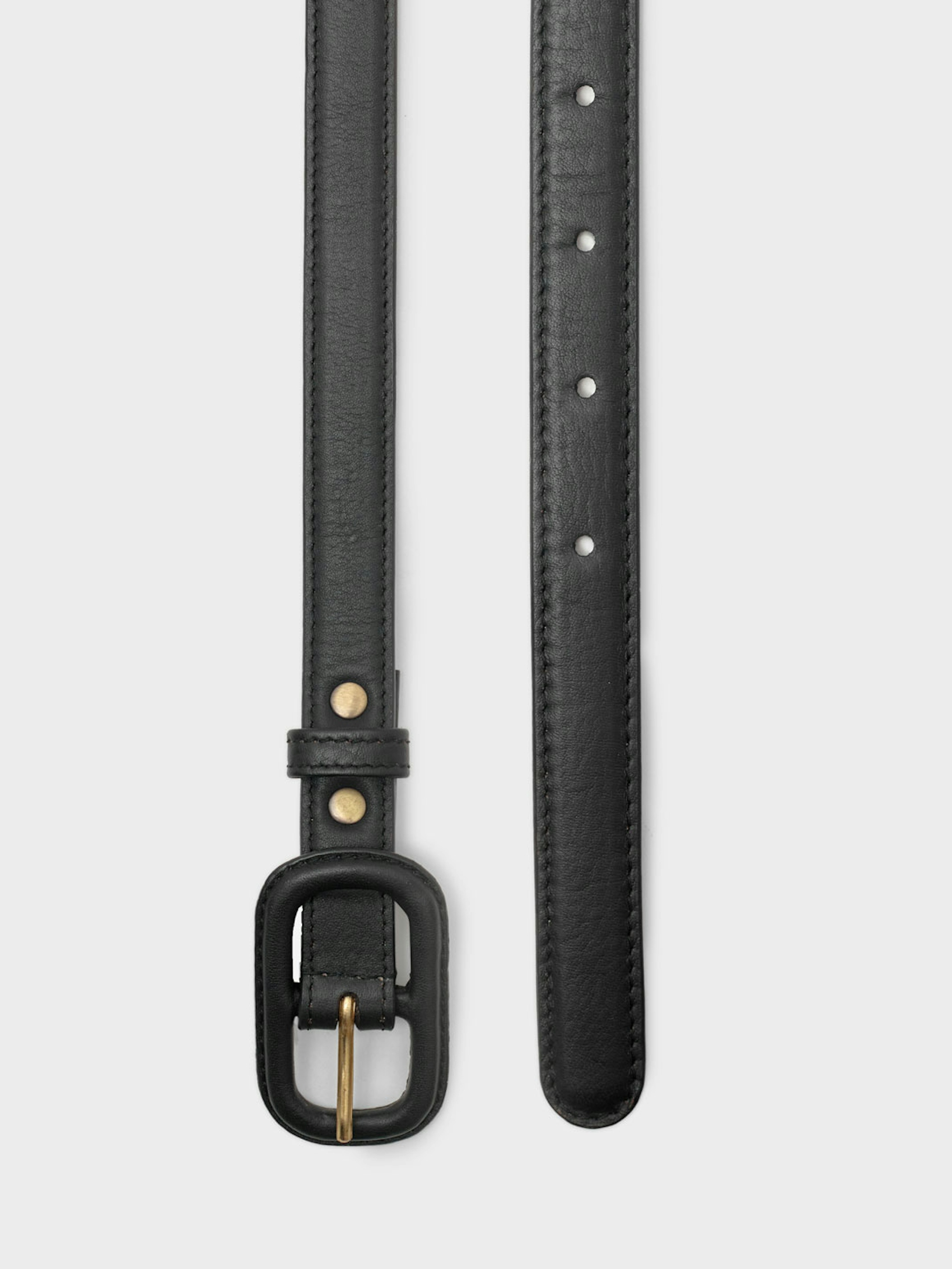 Leather belt with buckle