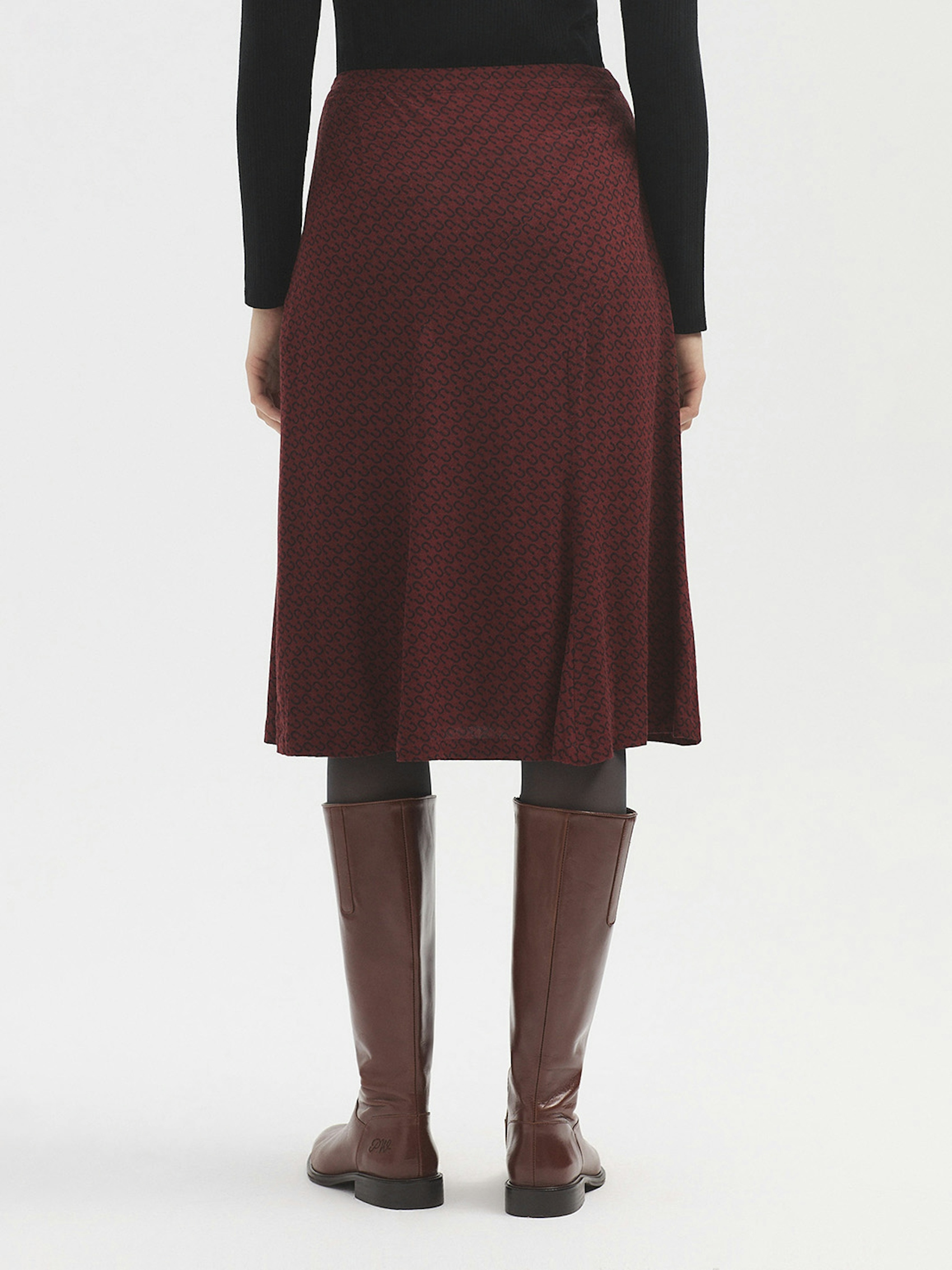 Horseshoes flared skirt