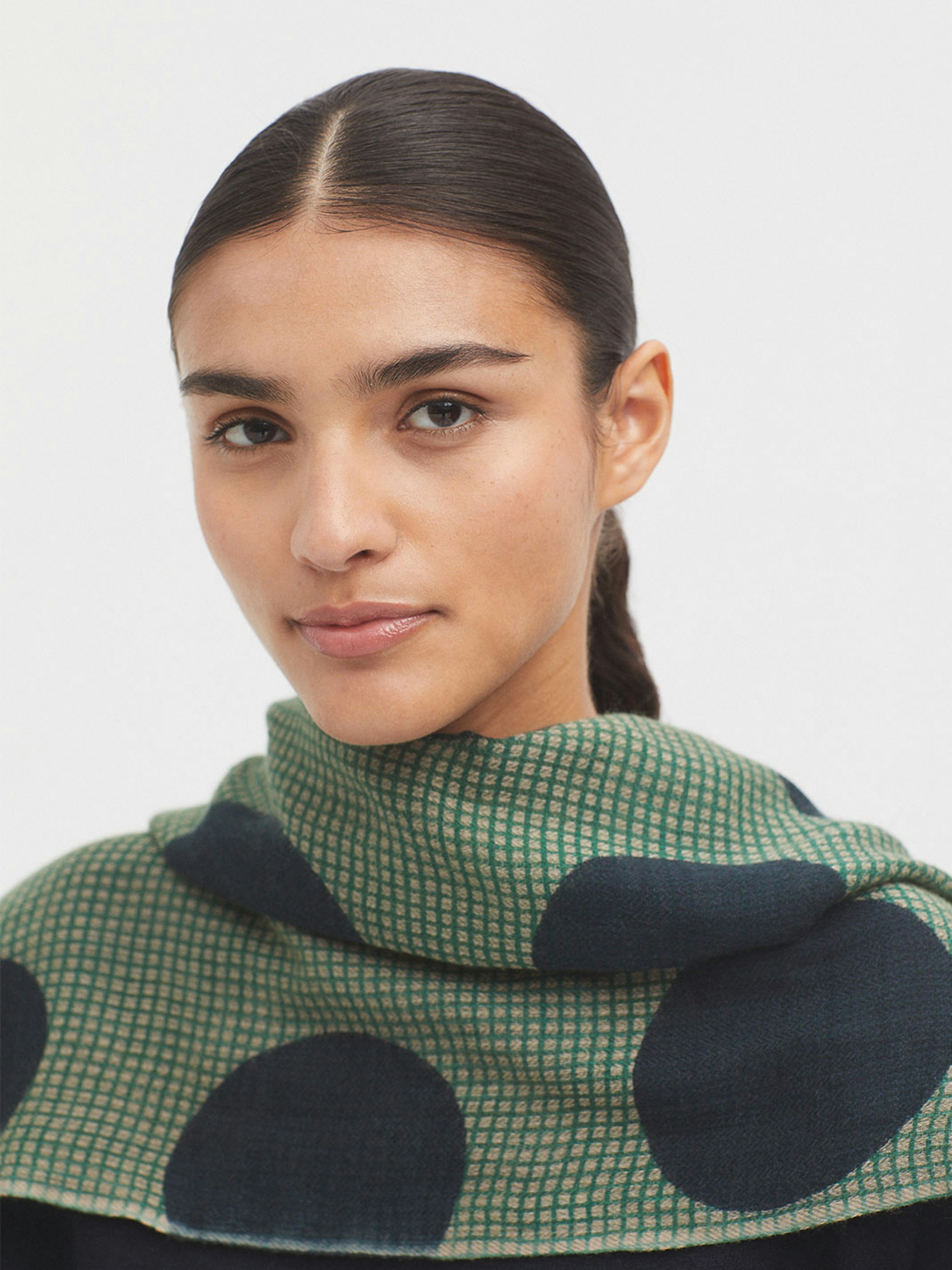 Polka dot checked foulard
