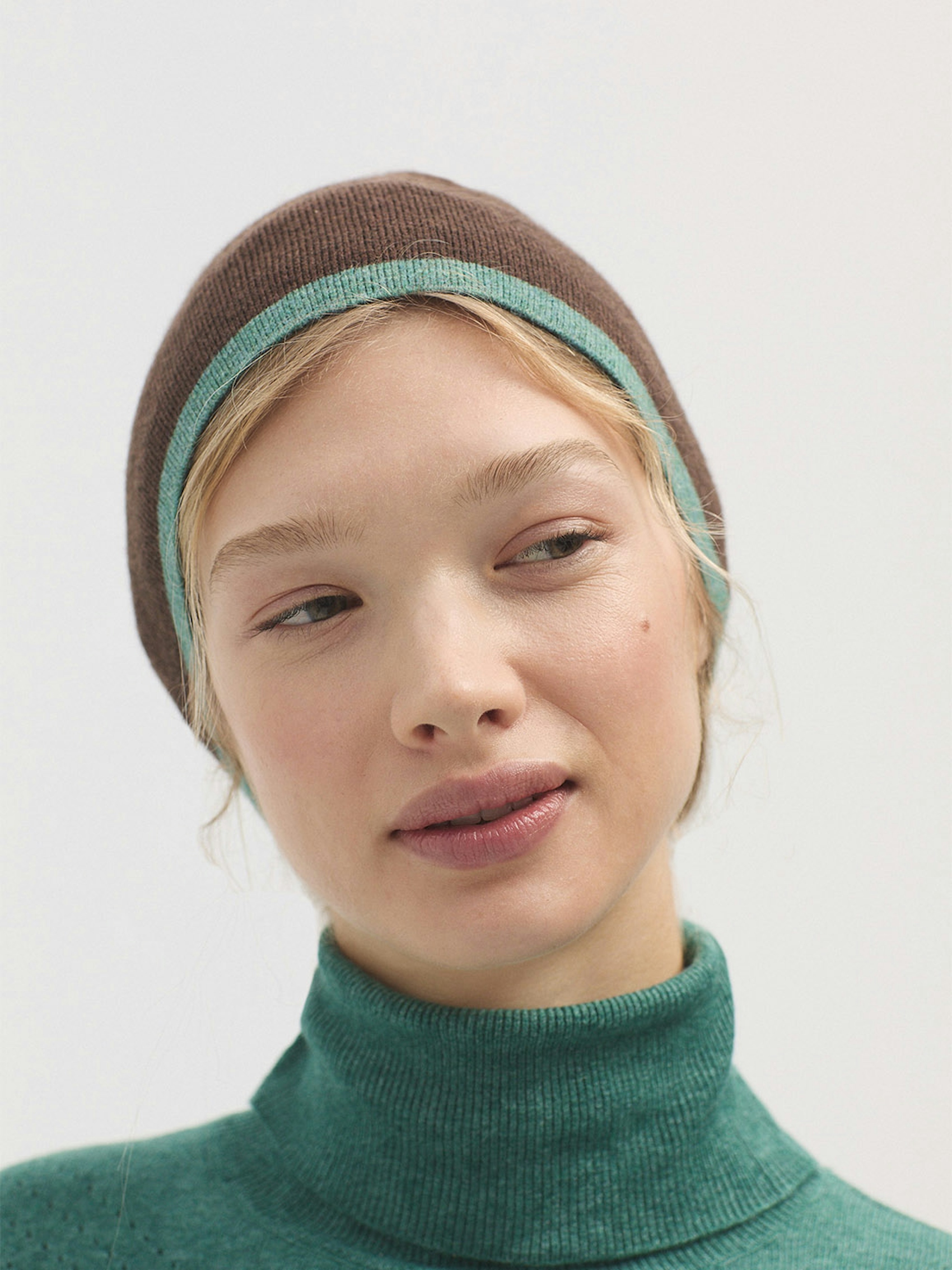 Gorro lana contraste