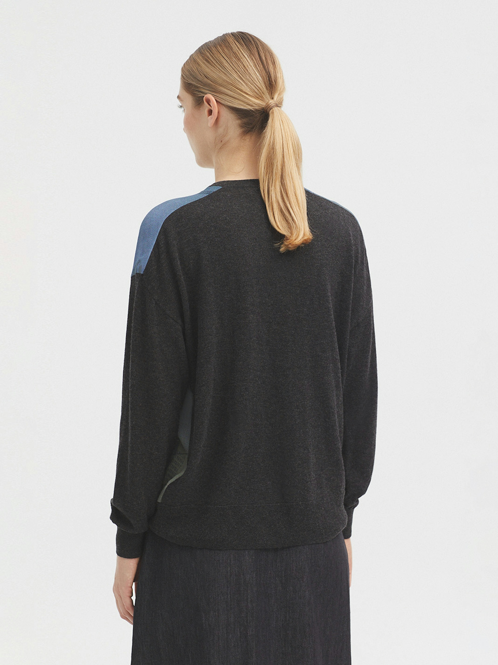 City merino wool jumper