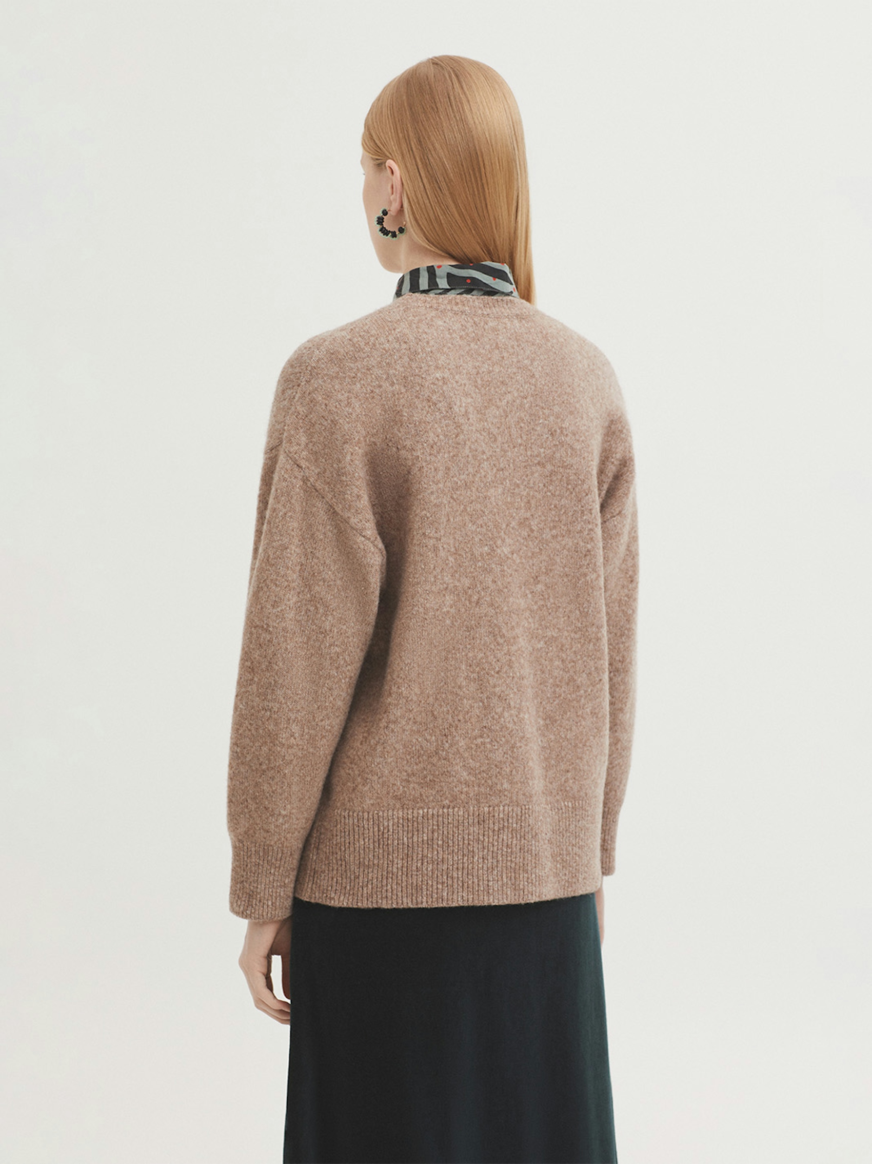 Lambswool jumper with buttons