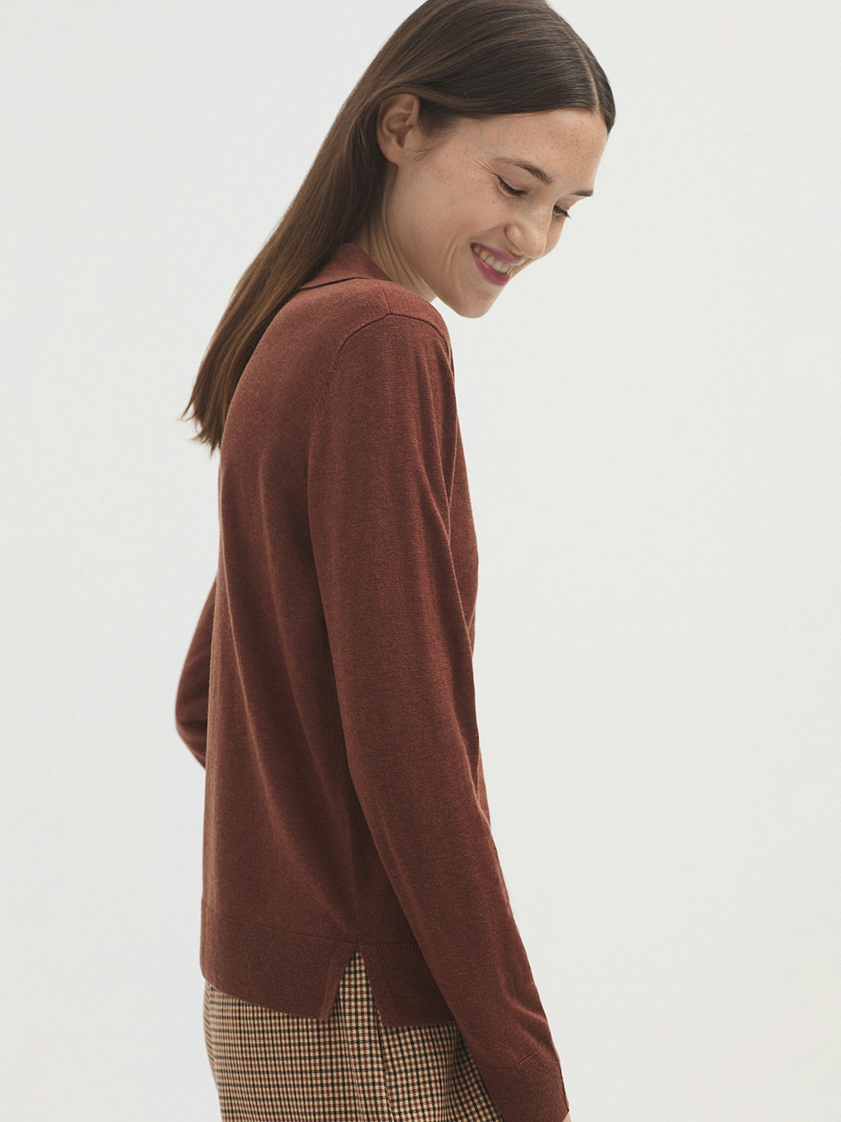 Wool jumper with splits