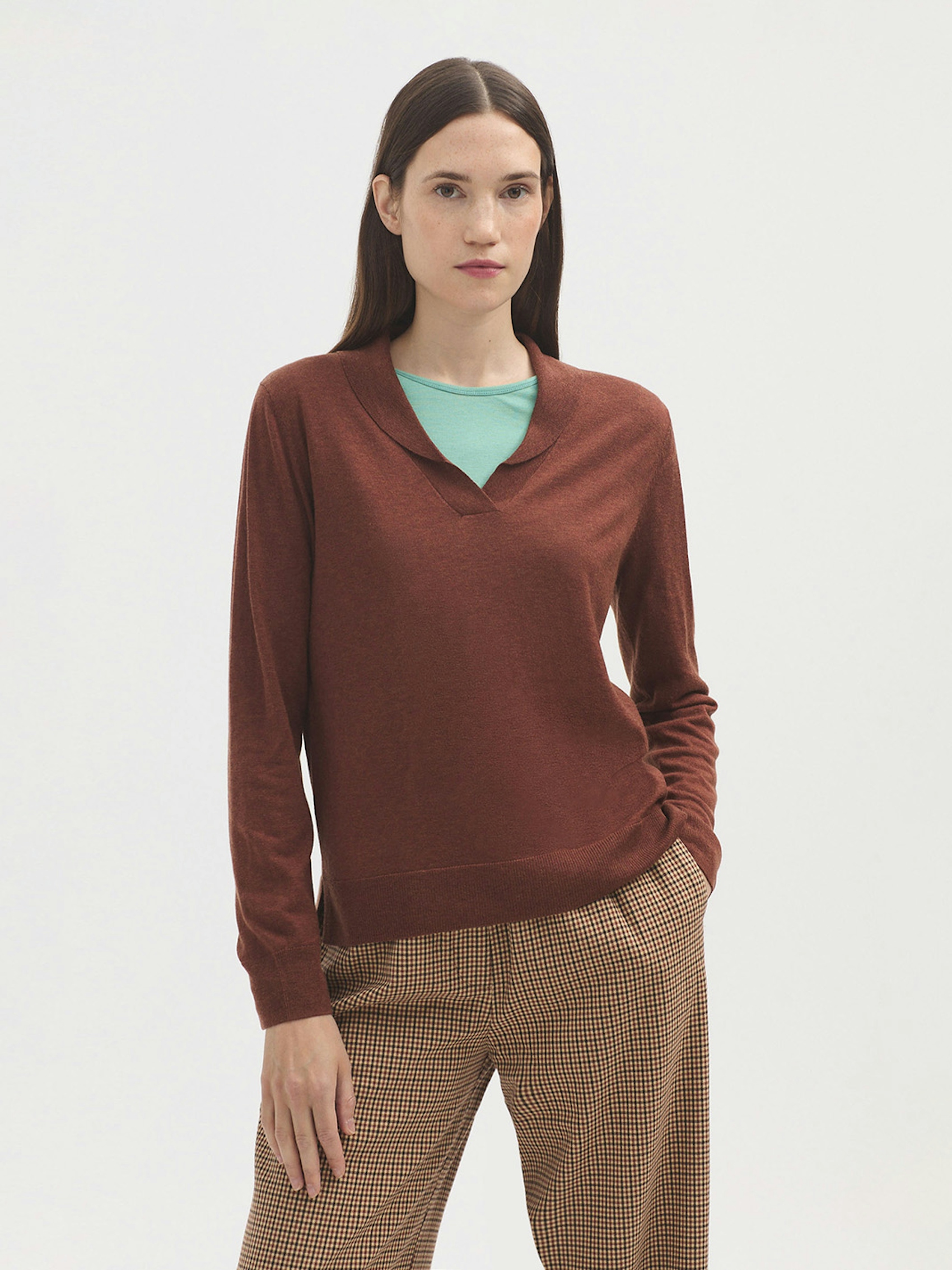 Wool jumper with splits