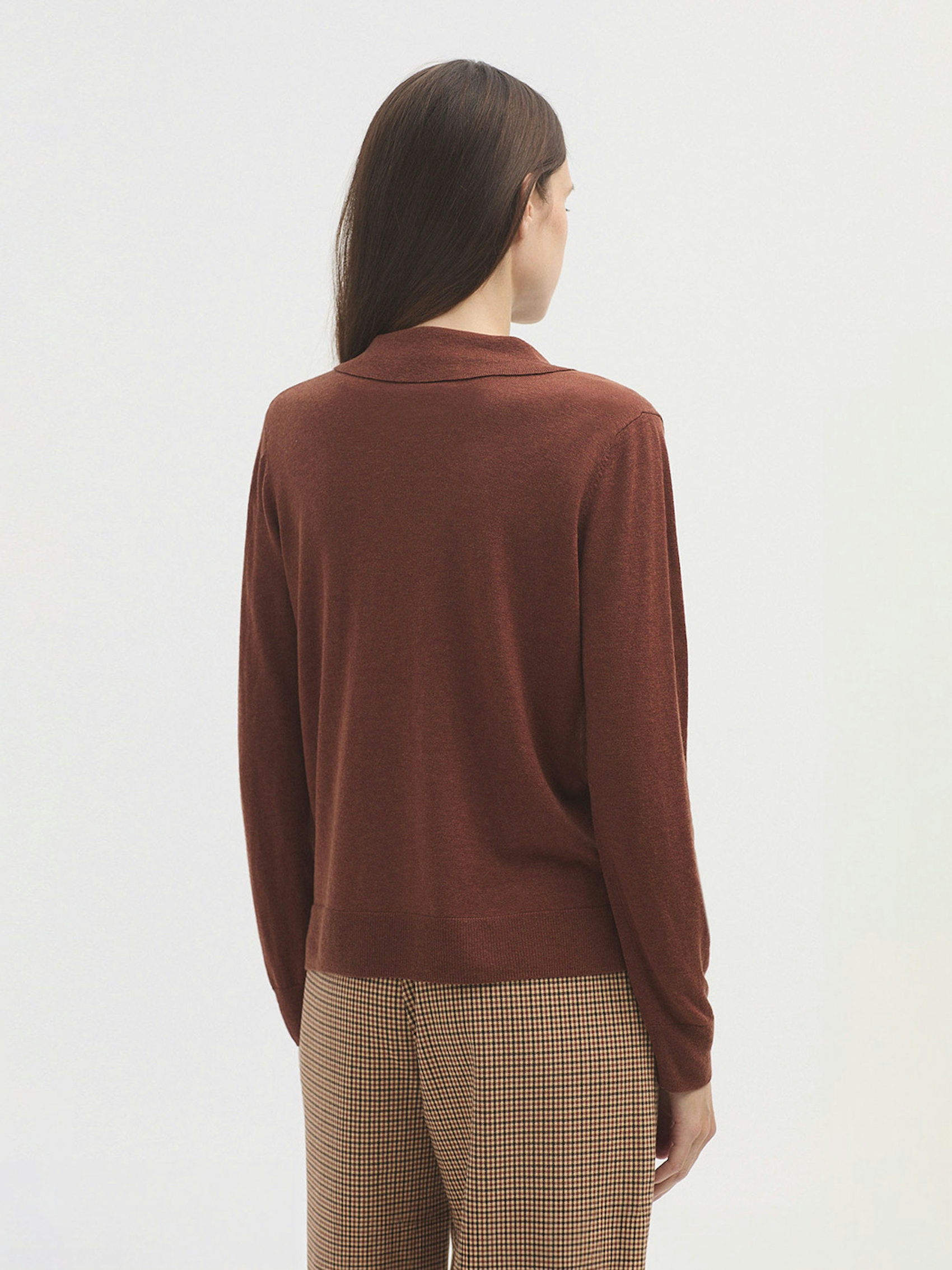 Wool jumper with splits