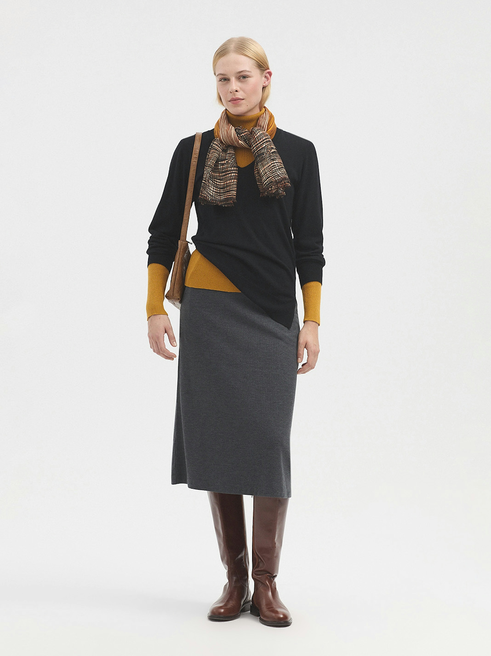 Basic roll neck jumper 5