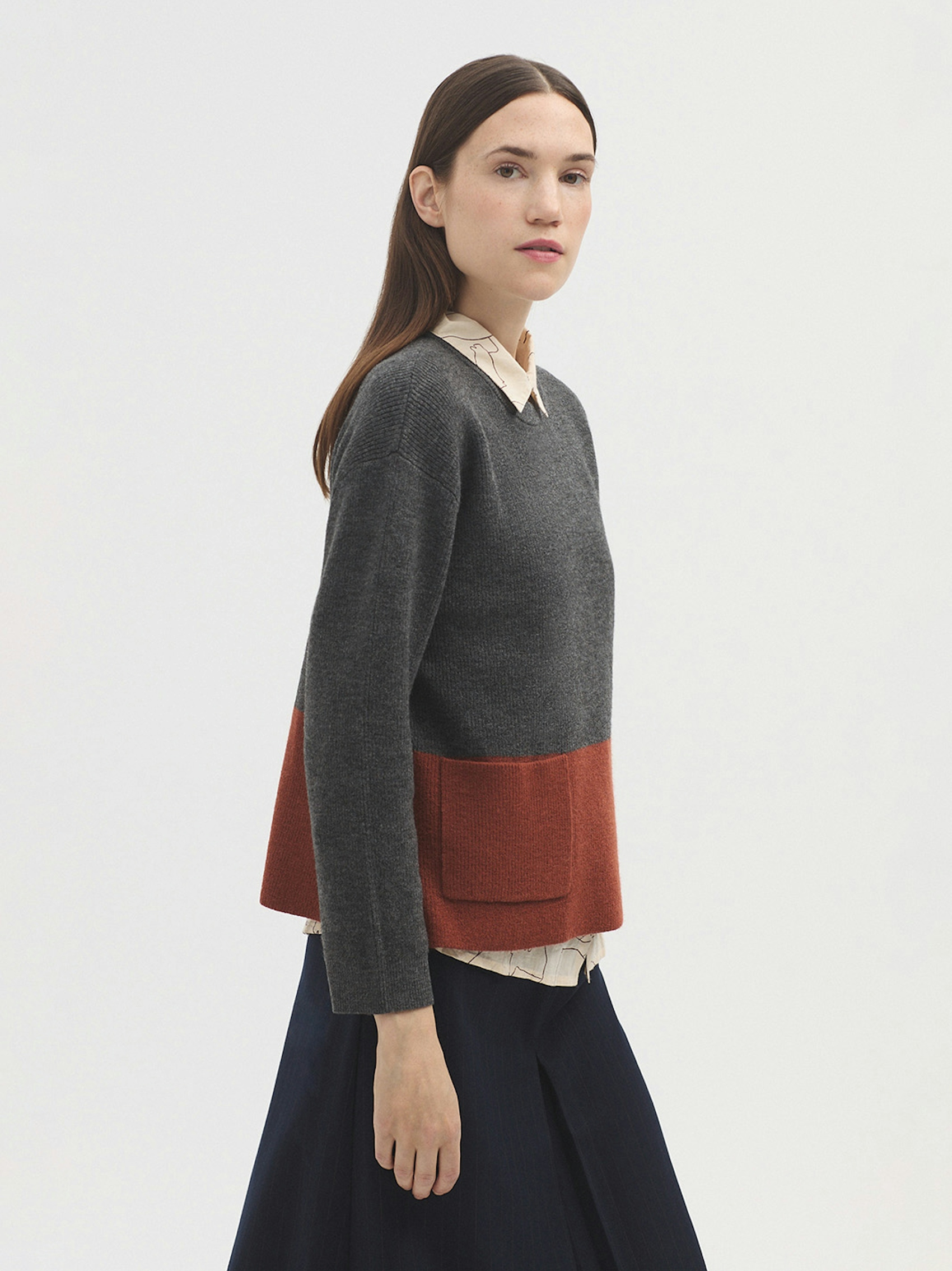 Two tone drop sleeve jumper