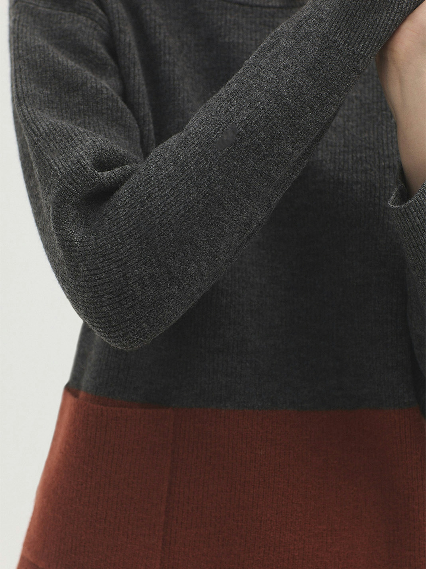 Two tone drop sleeve jumper