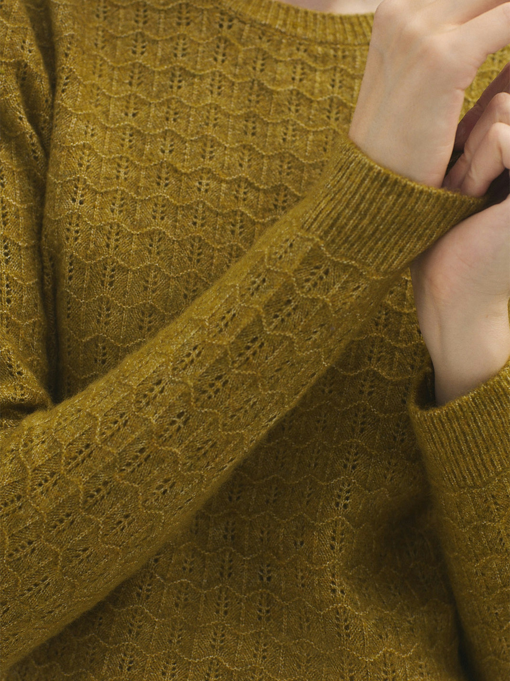 Openwork cashmere jumper