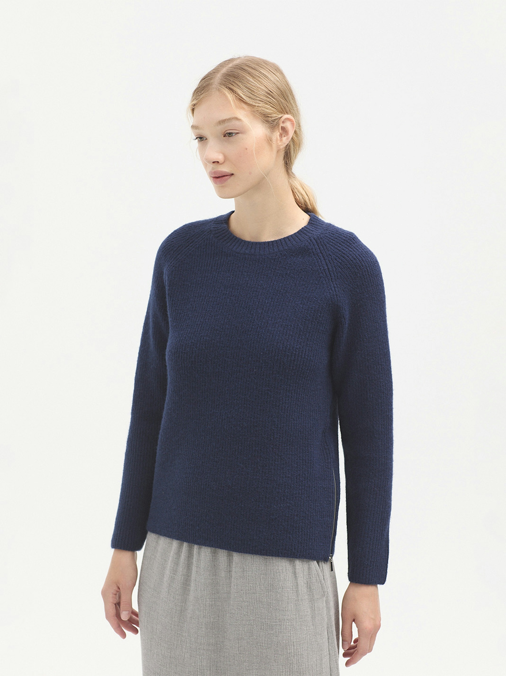 Side zip jumper