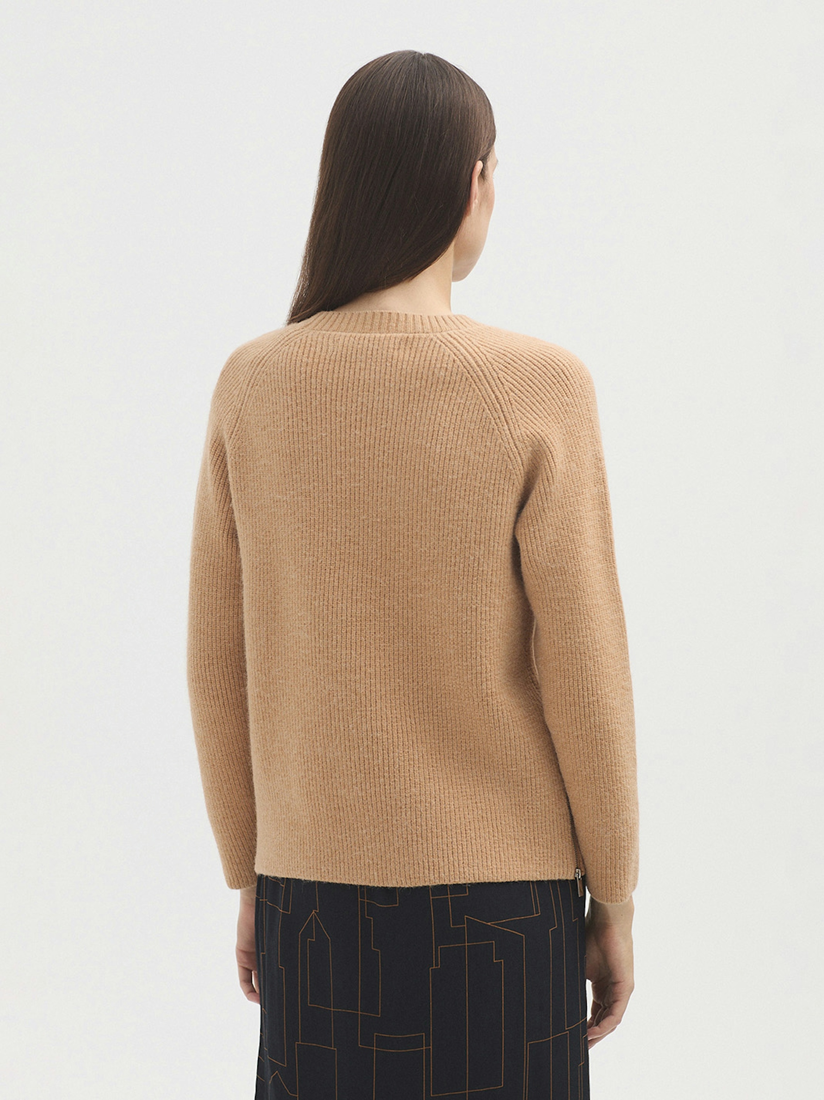 Side zip jumper