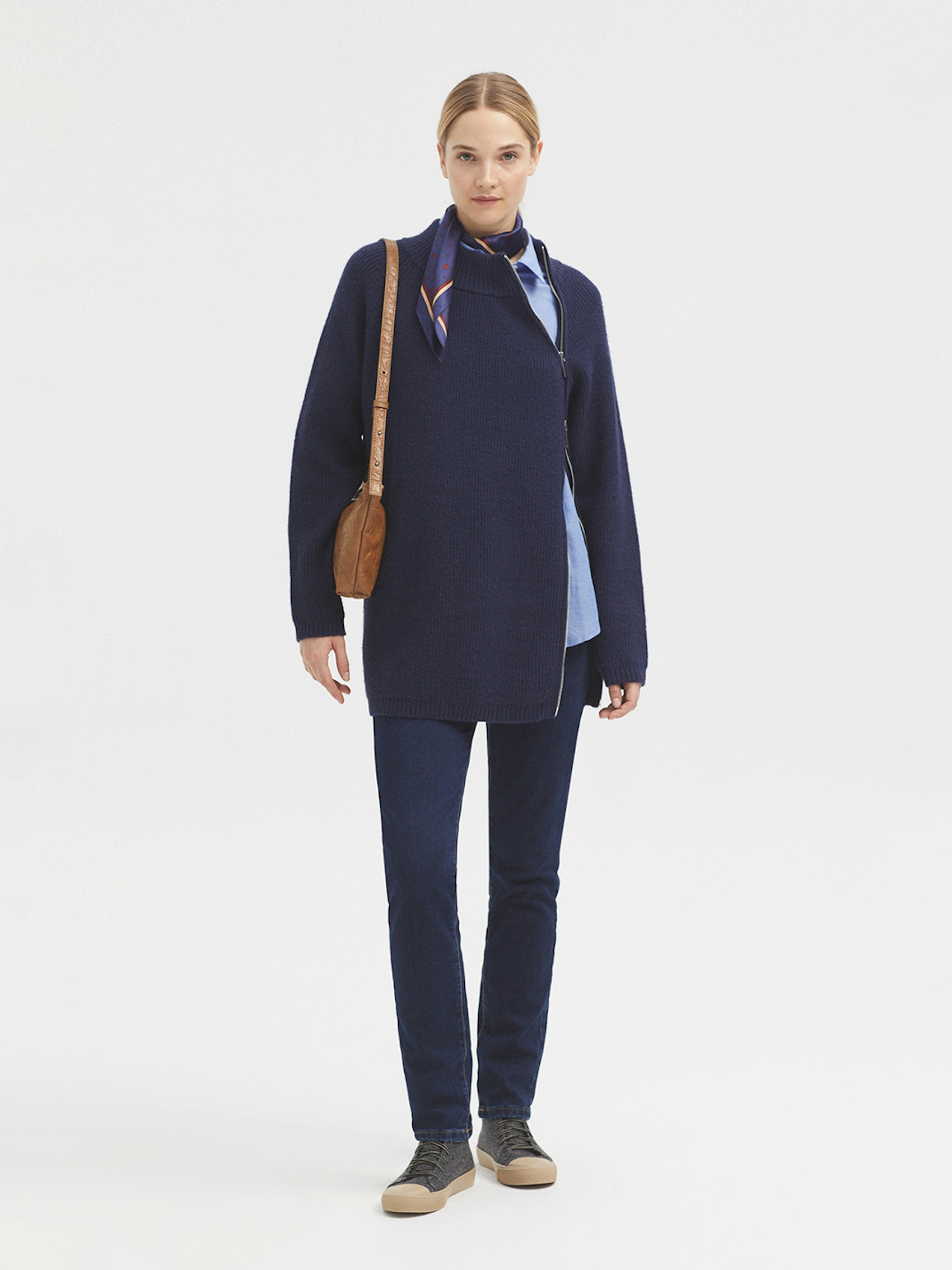 Long zip jumper