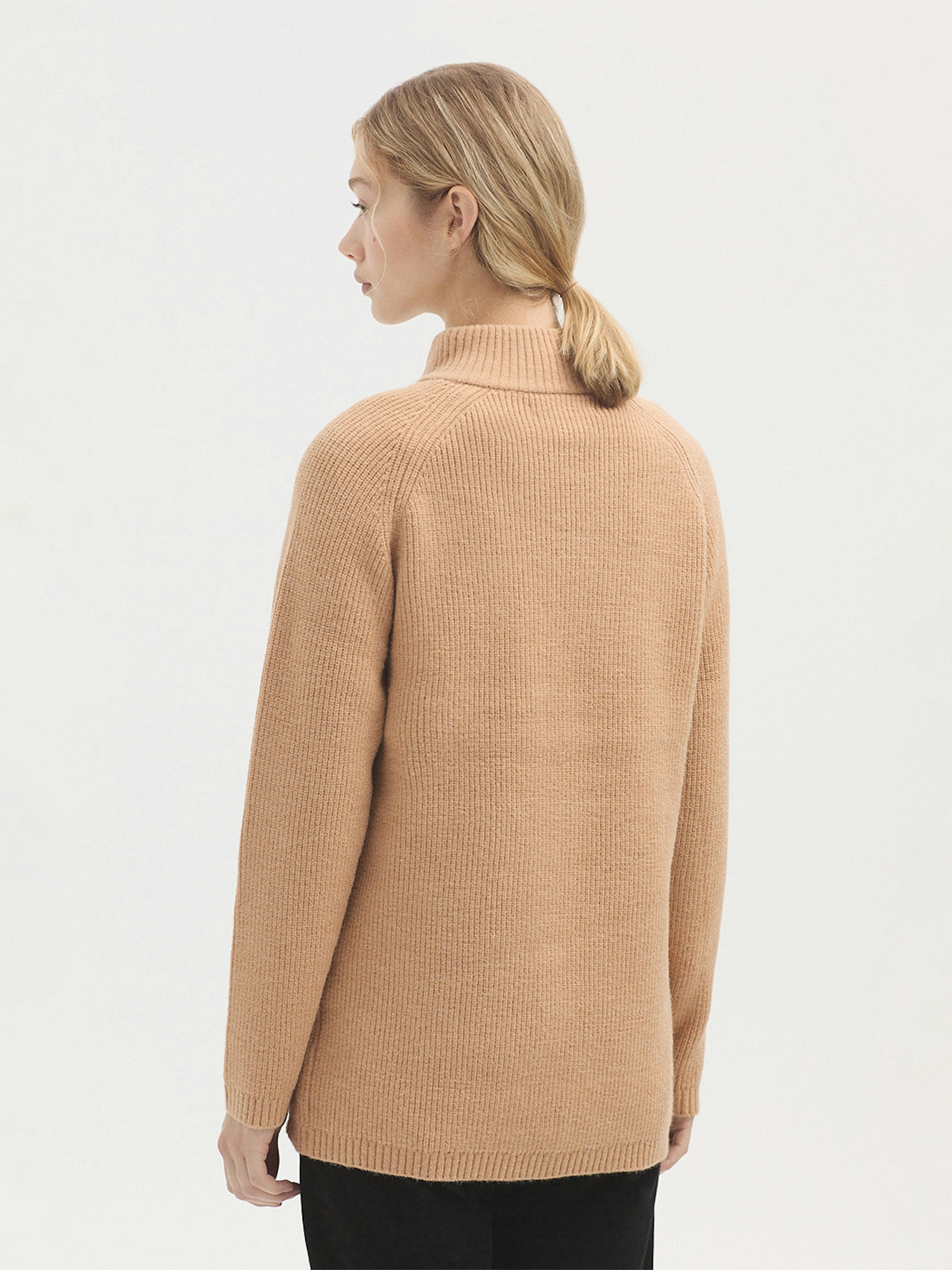 Long zip jumper
