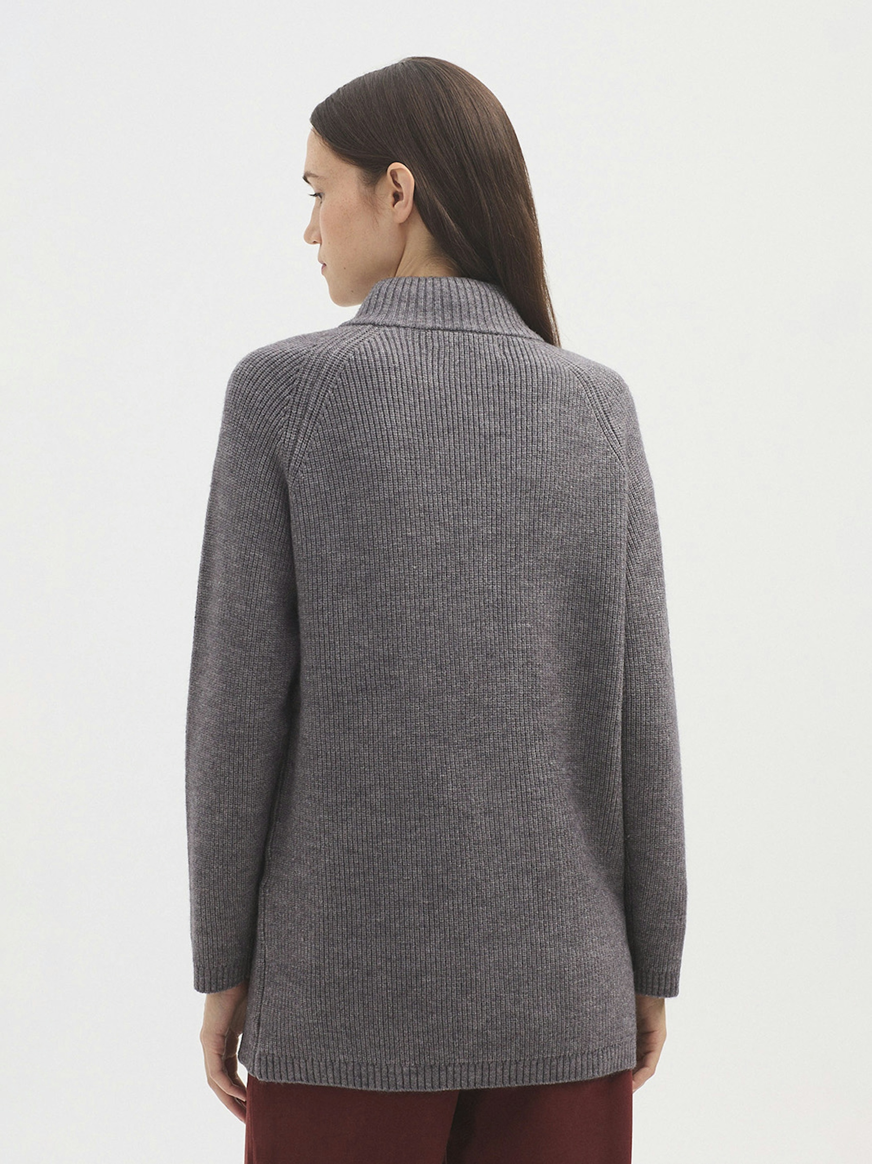 Long zip jumper
