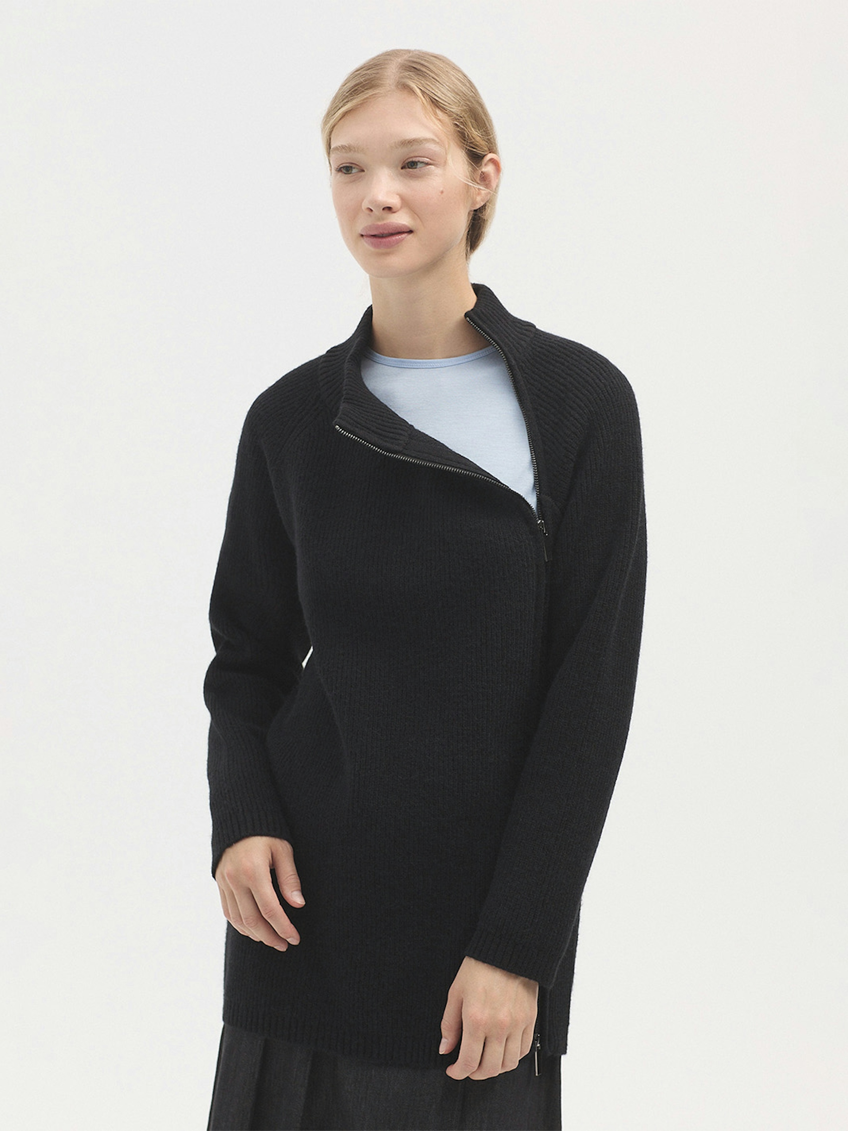 Long zip jumper