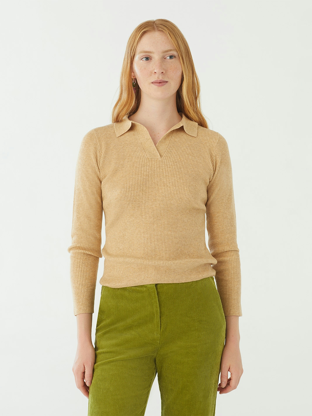 Neckline lapel sweater