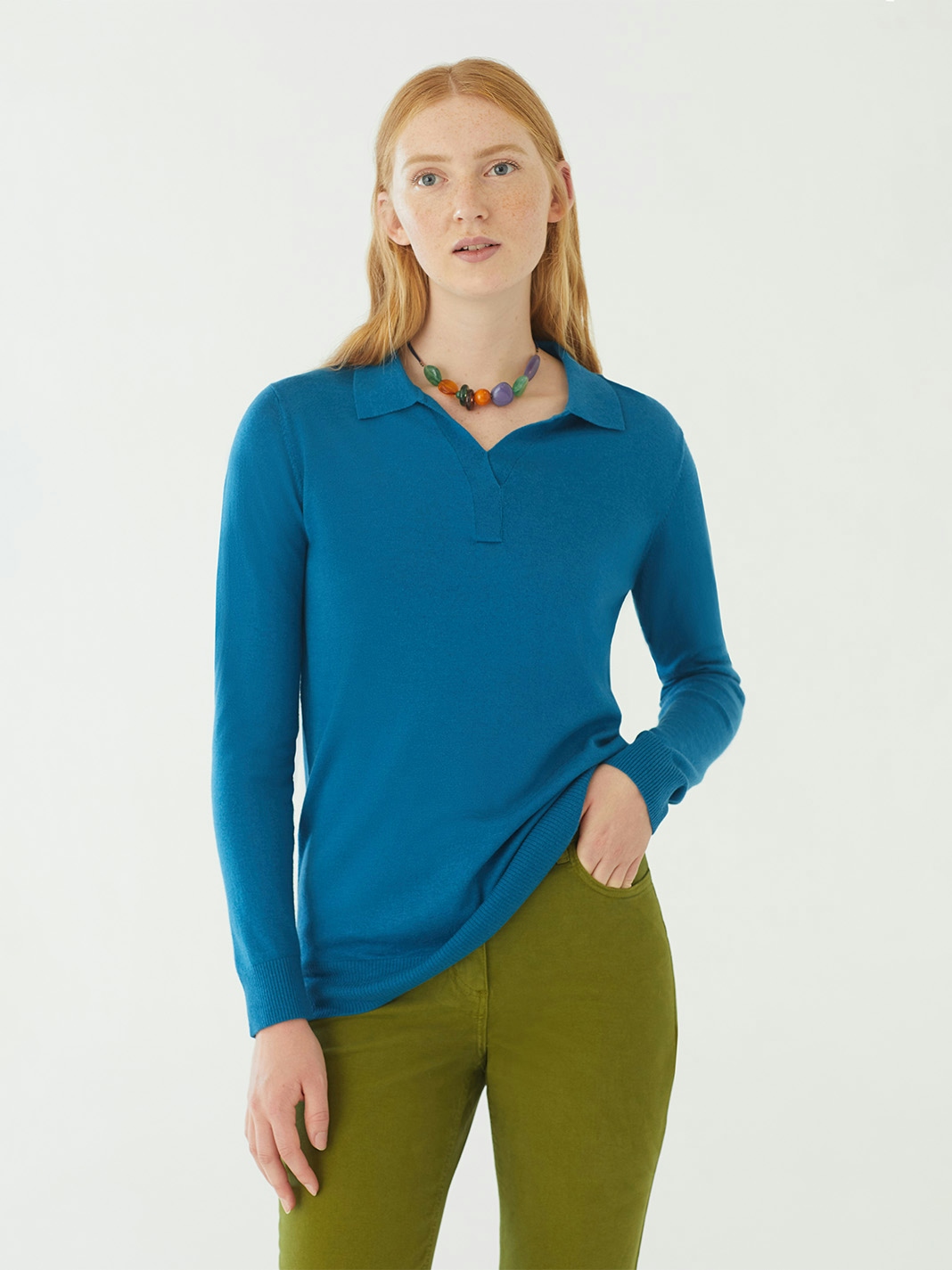 Neckline lapel sweater