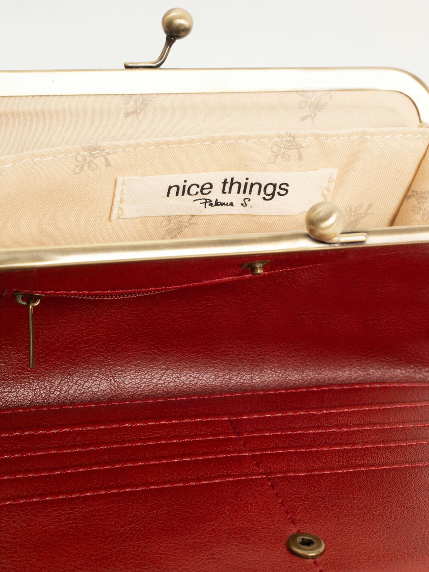 Clip top purse