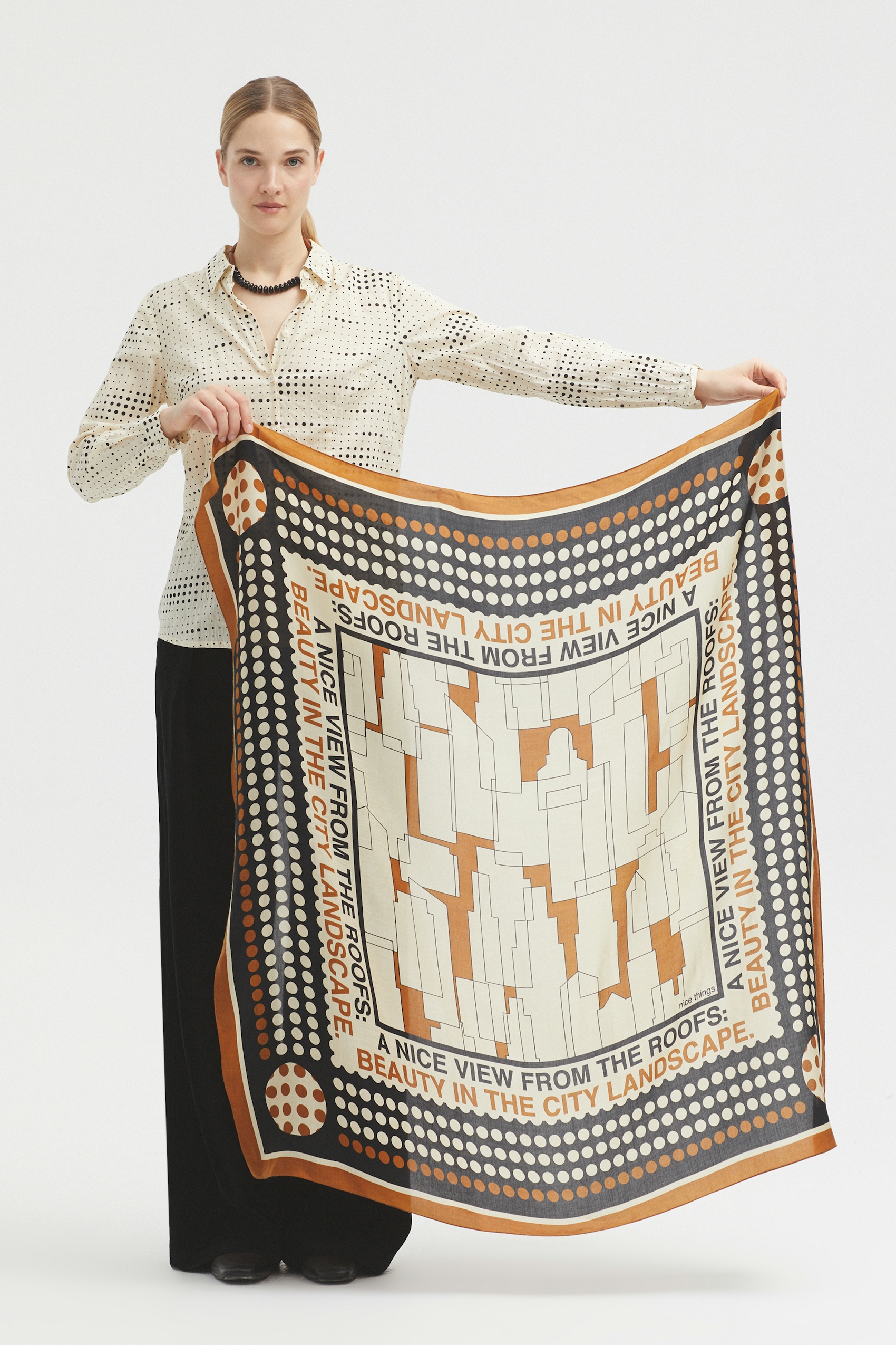 Skyline scarf
