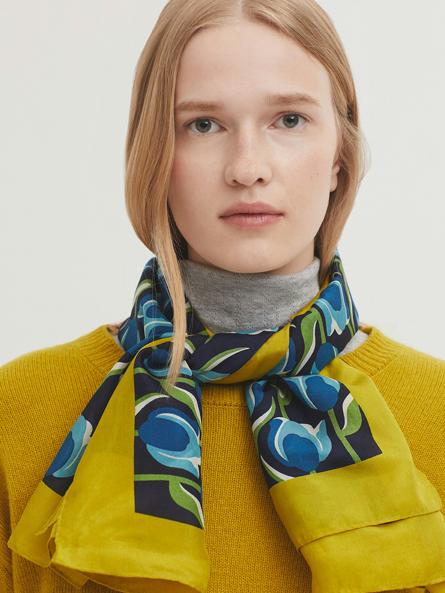 Foulard en soie Tulips Garden
