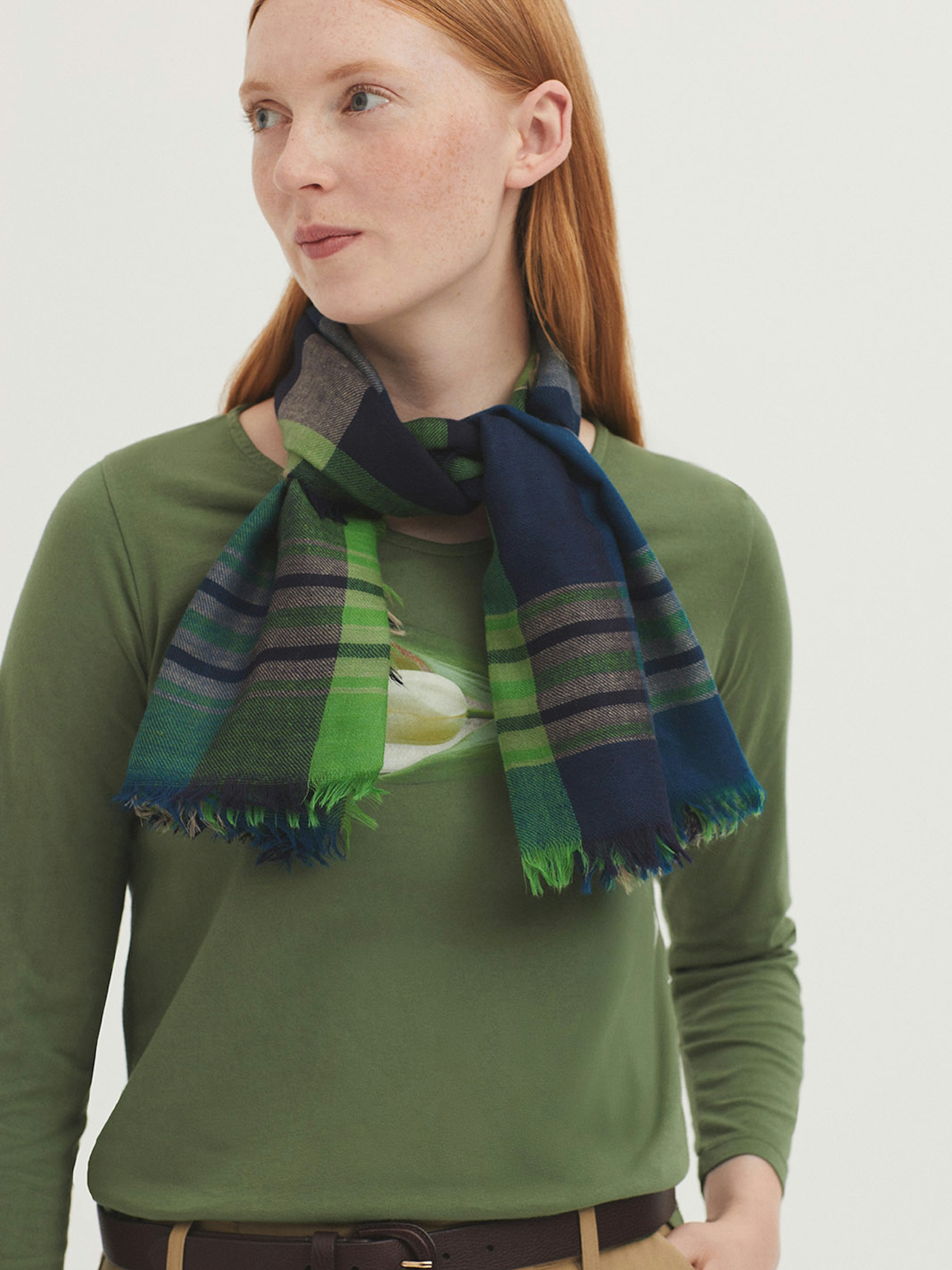 Foulard à carreaux en laine