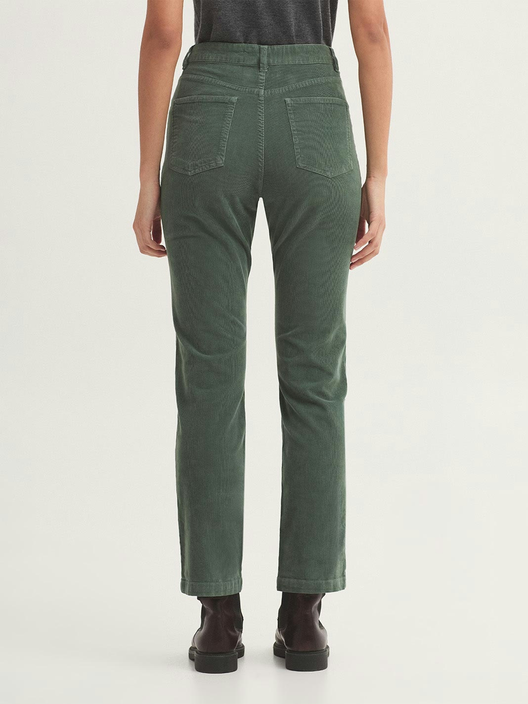 Pantalón 5 bolsillos micropana