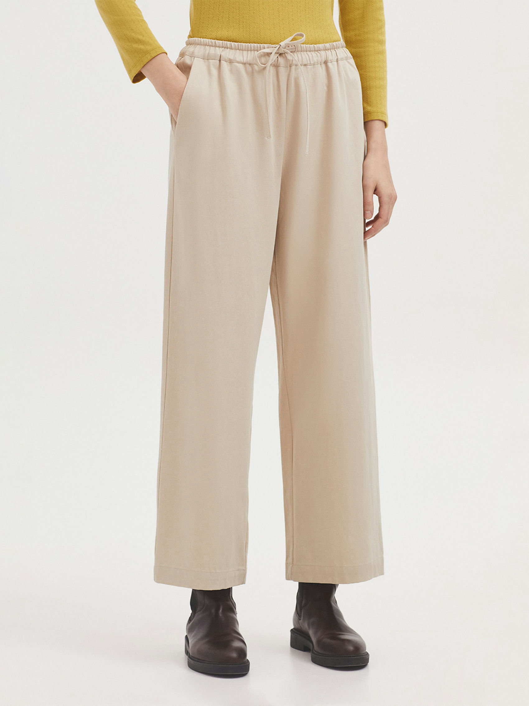 Pantalon élastique en mélange de Tencel et de coton 0