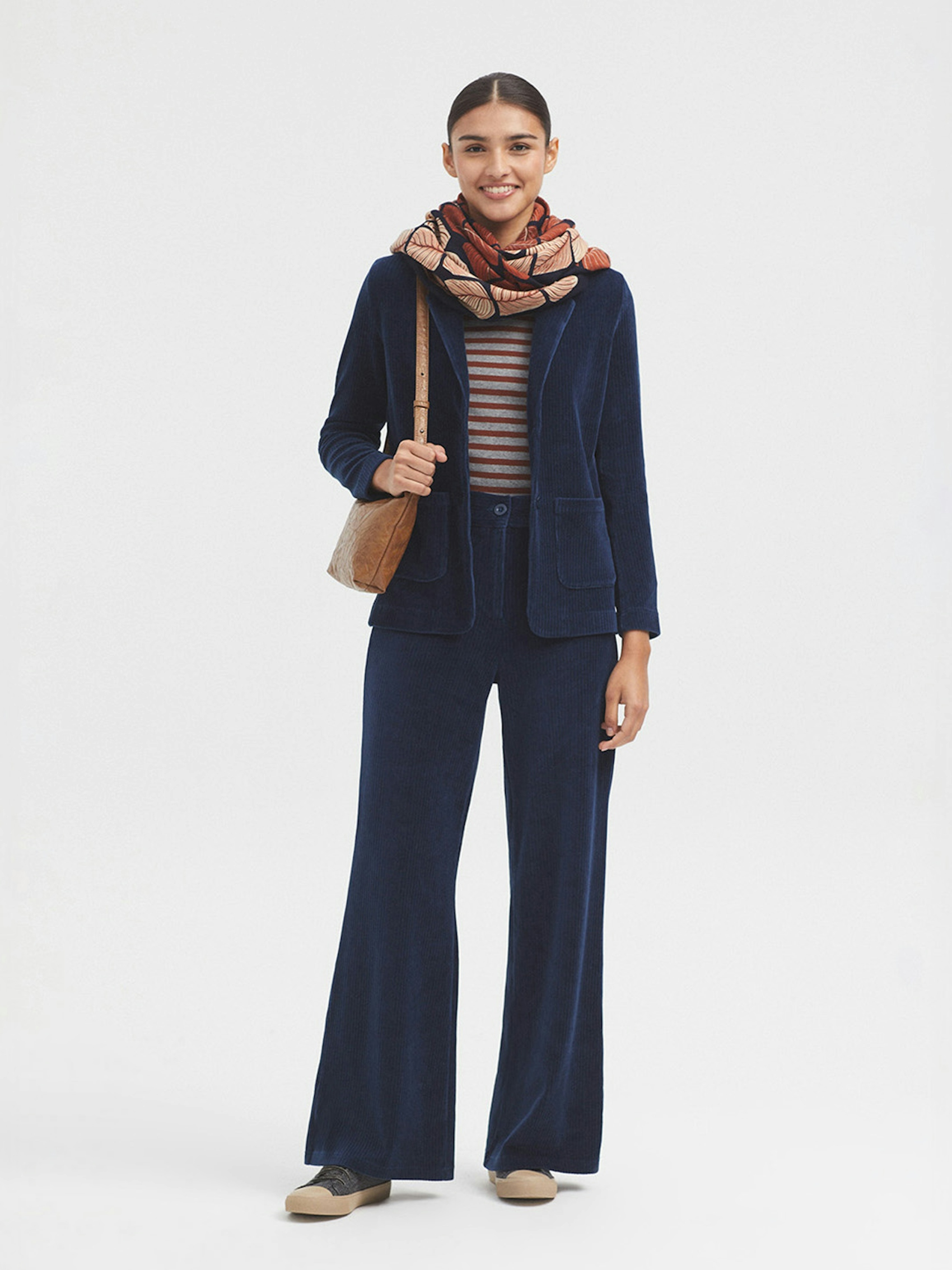 Stretch cord trousers