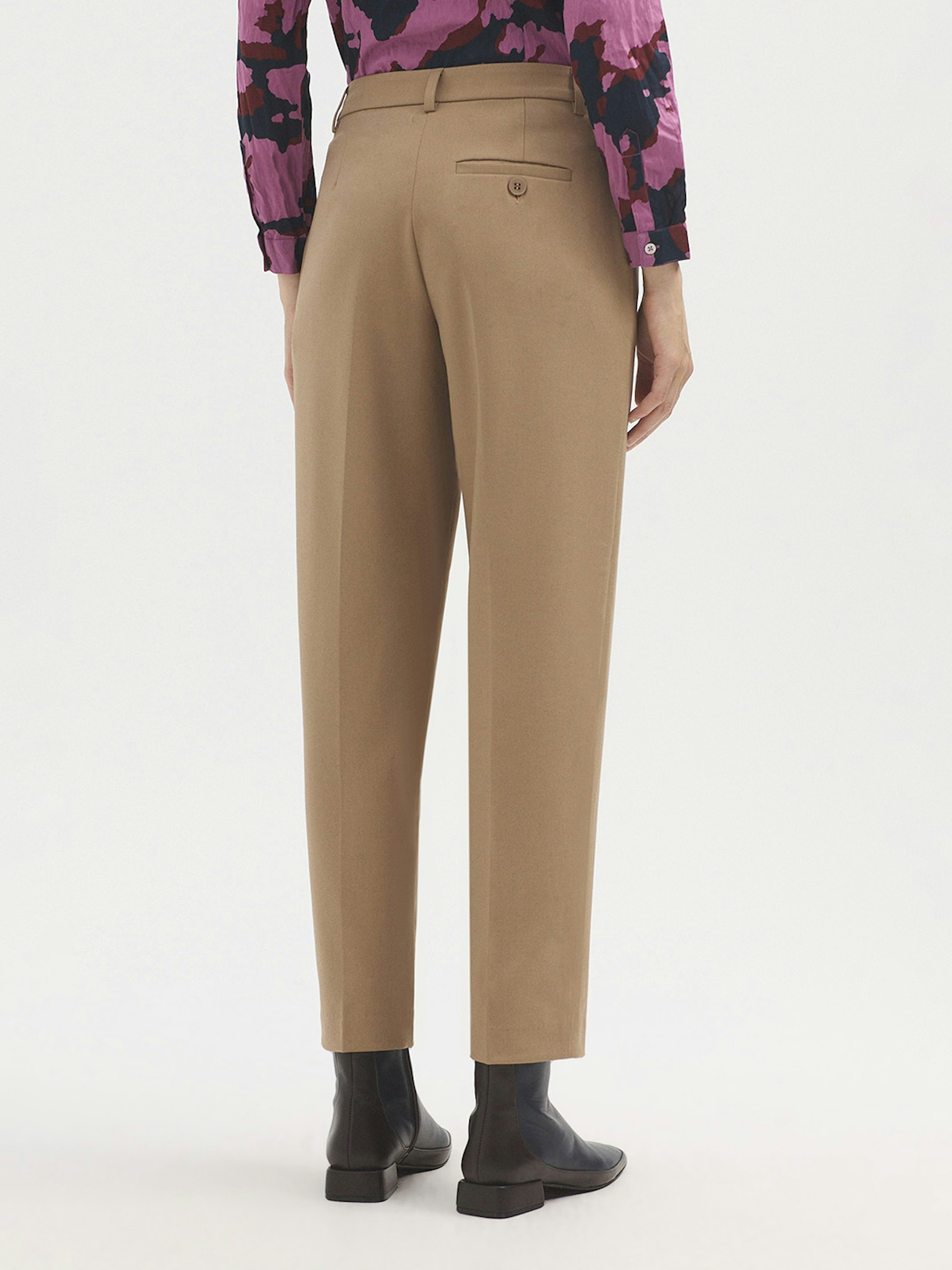 Pantalón pinzas lana fría