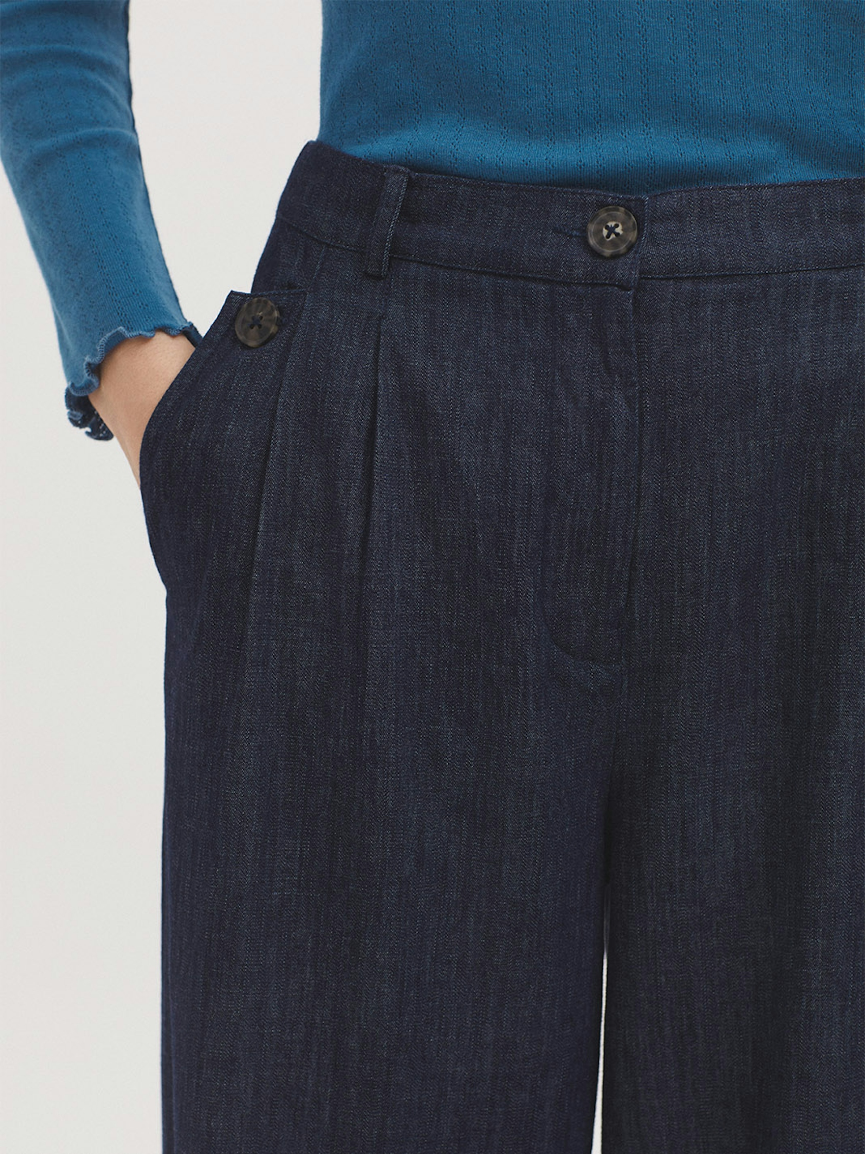 Darted blue denim jeans 2