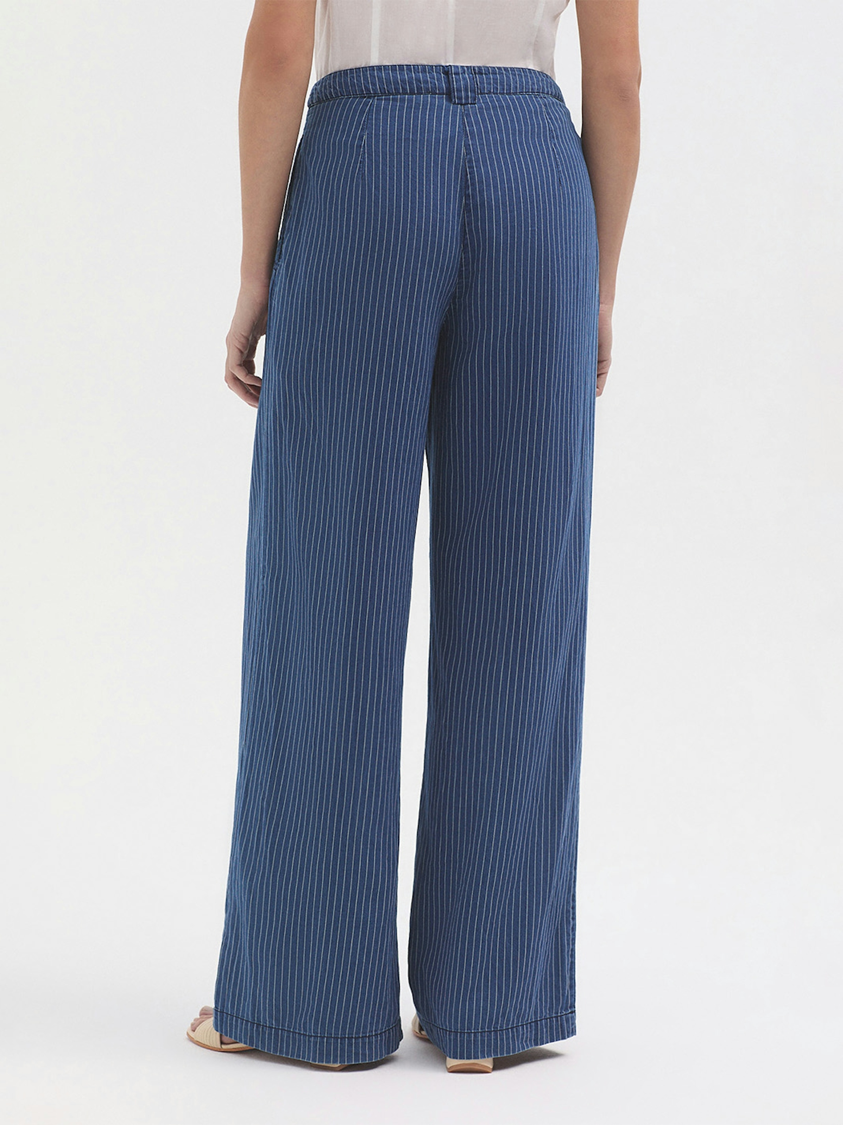 Pantalón pinzas vaquero rayas