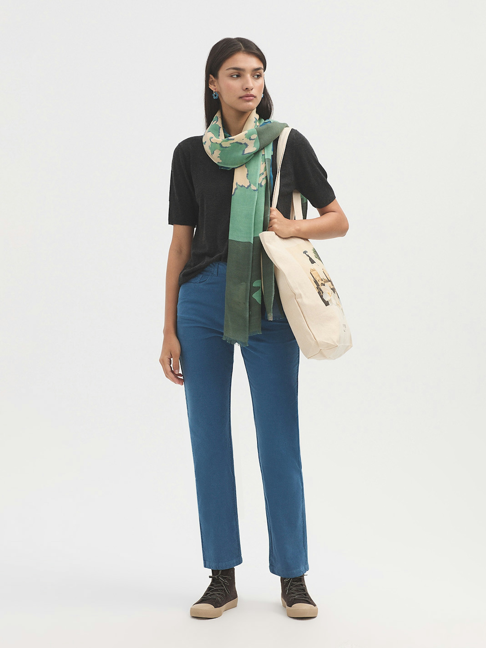 Pantalon en micro-velours 0