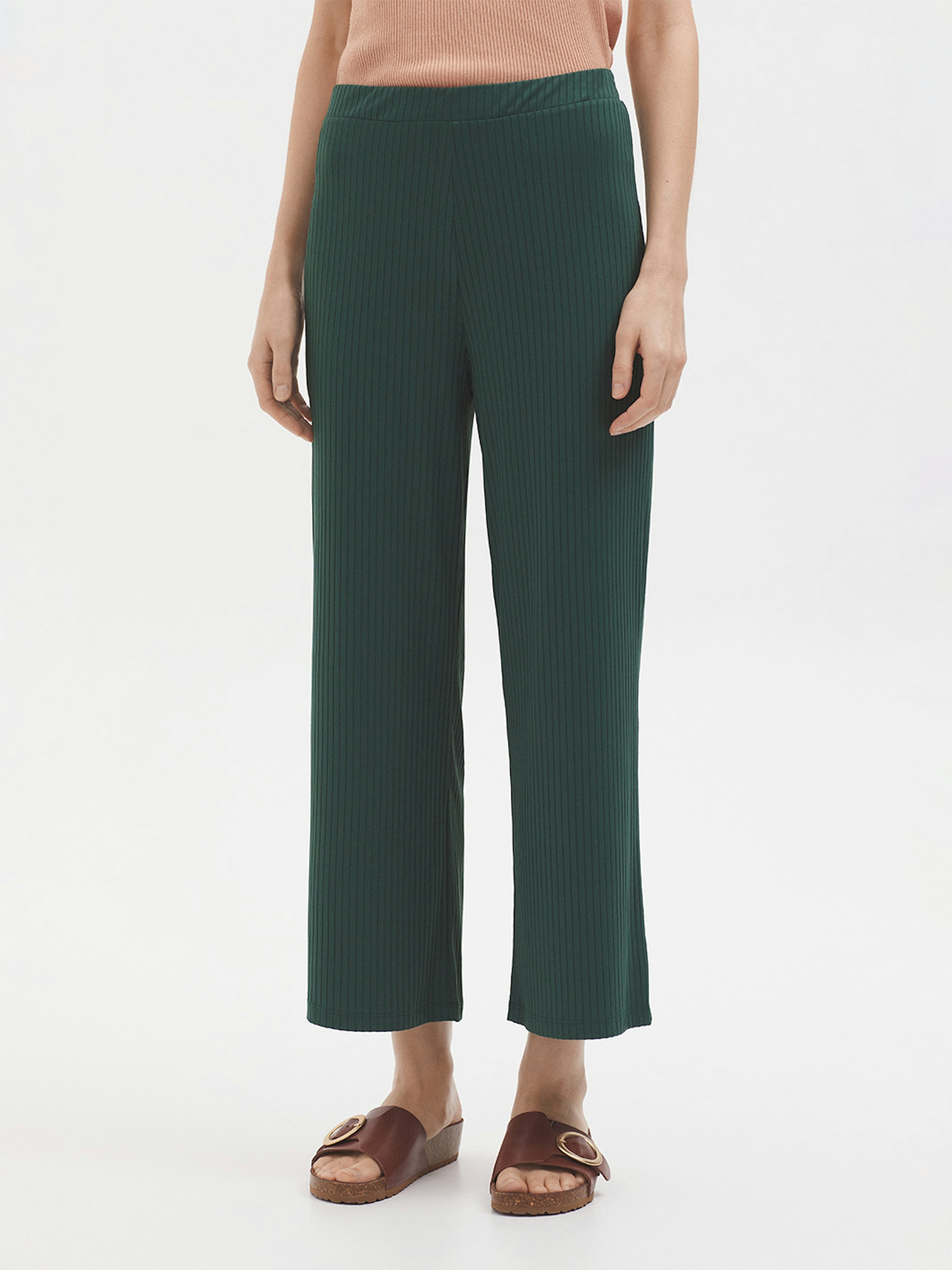 Straight ribbed trousers