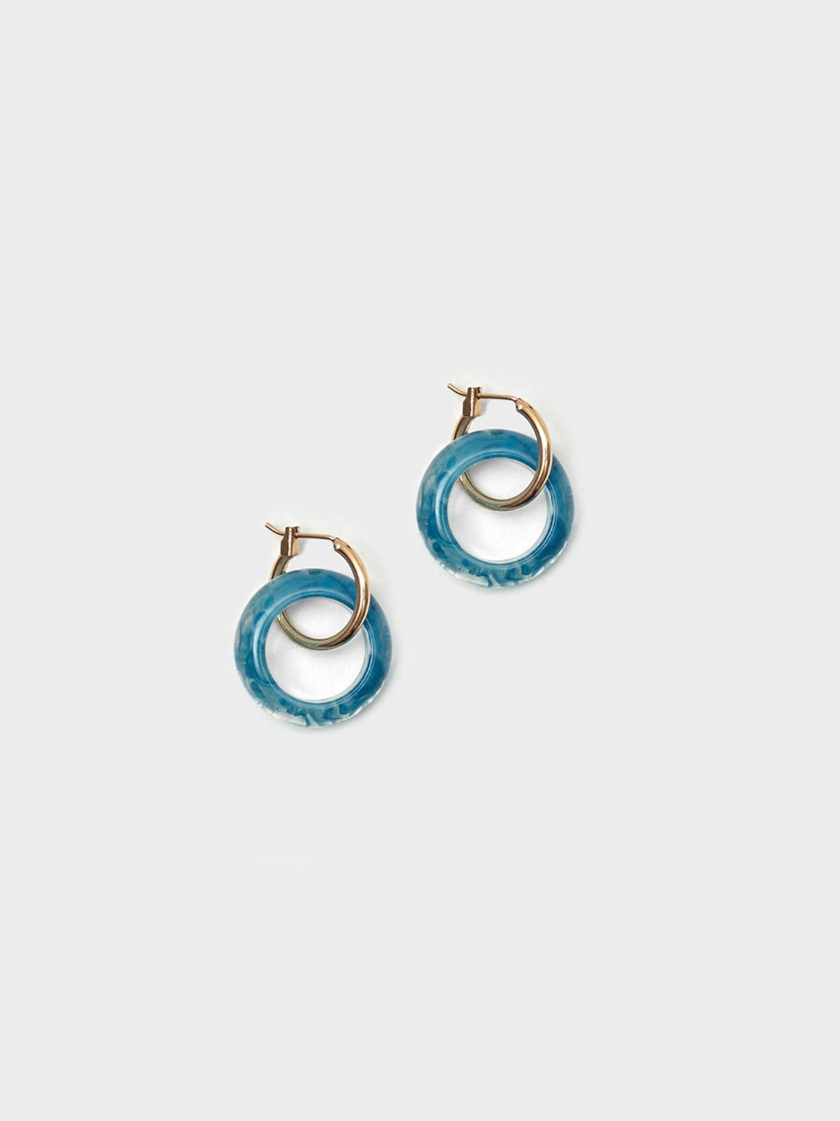 Hoop earrings 0