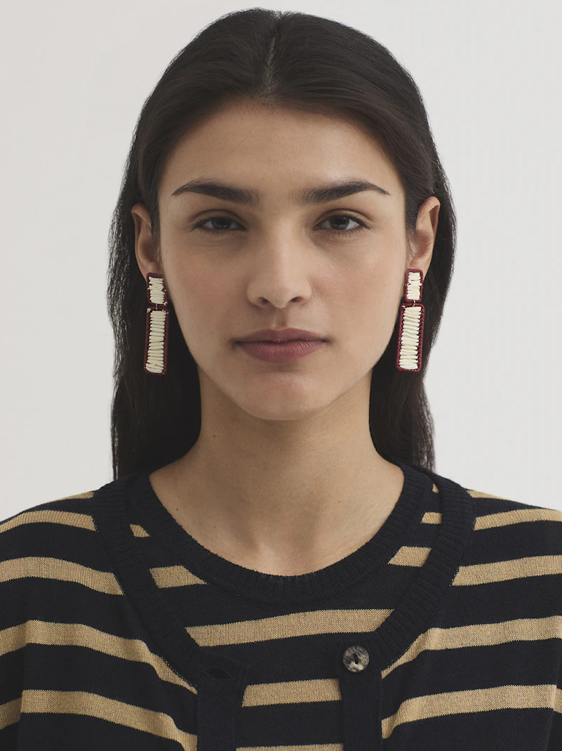 Rectangular raffia earrings
