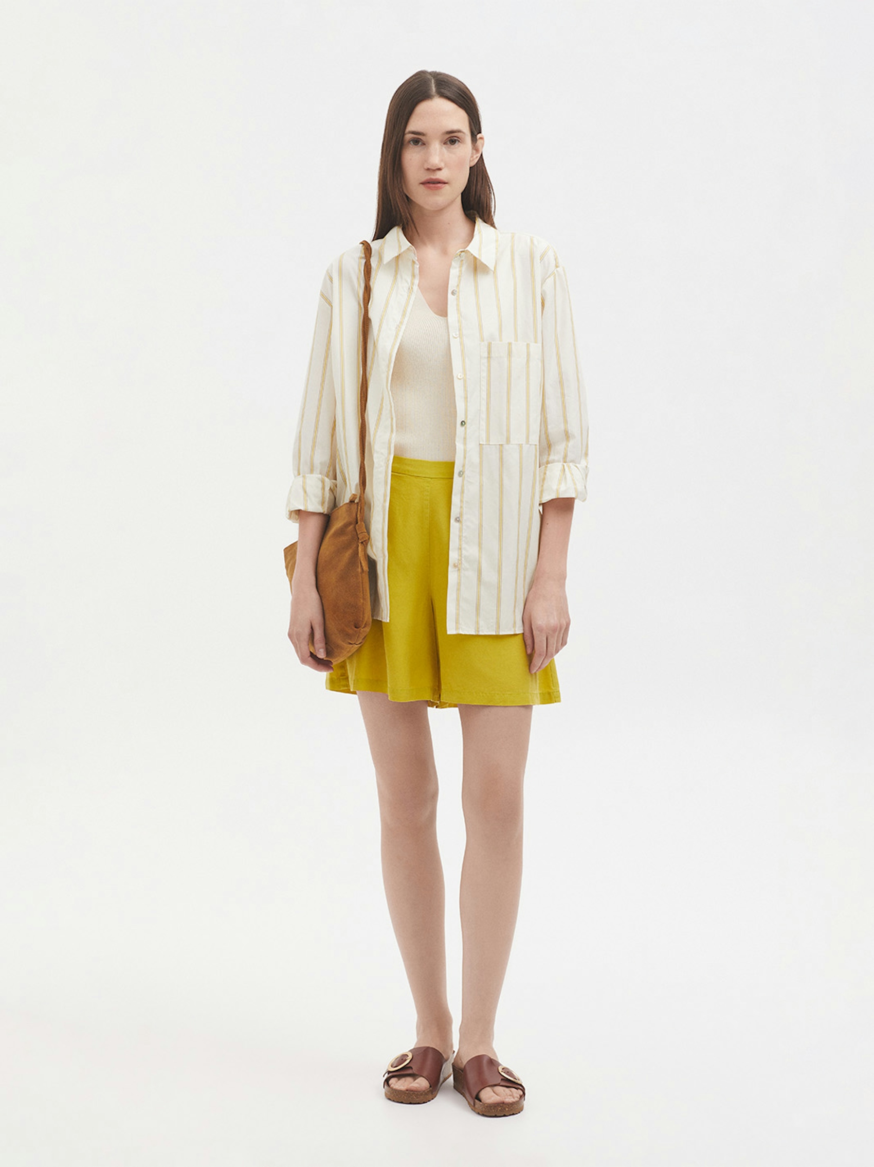 Button Tencel shorts
