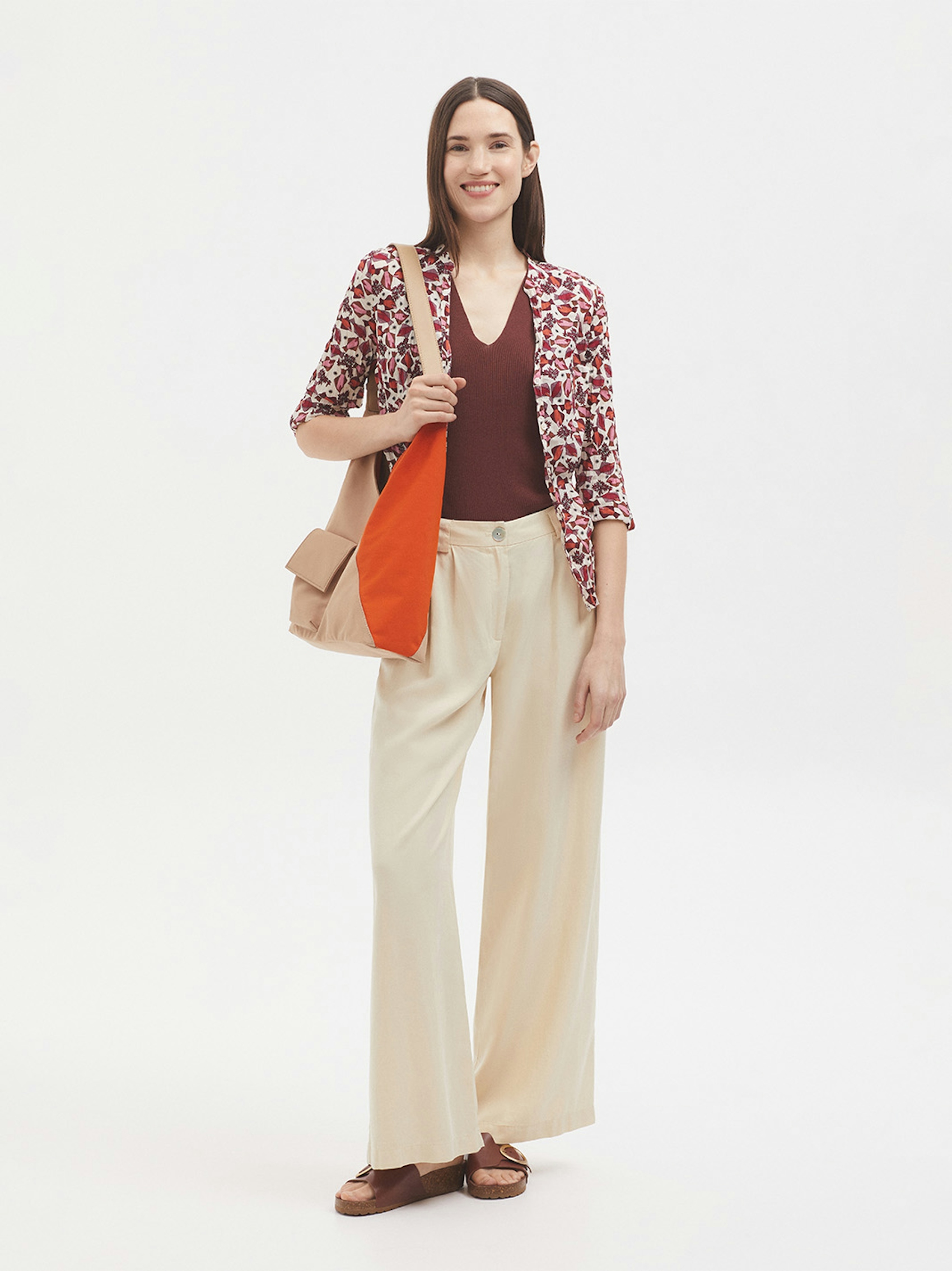 Ribbed V neck top