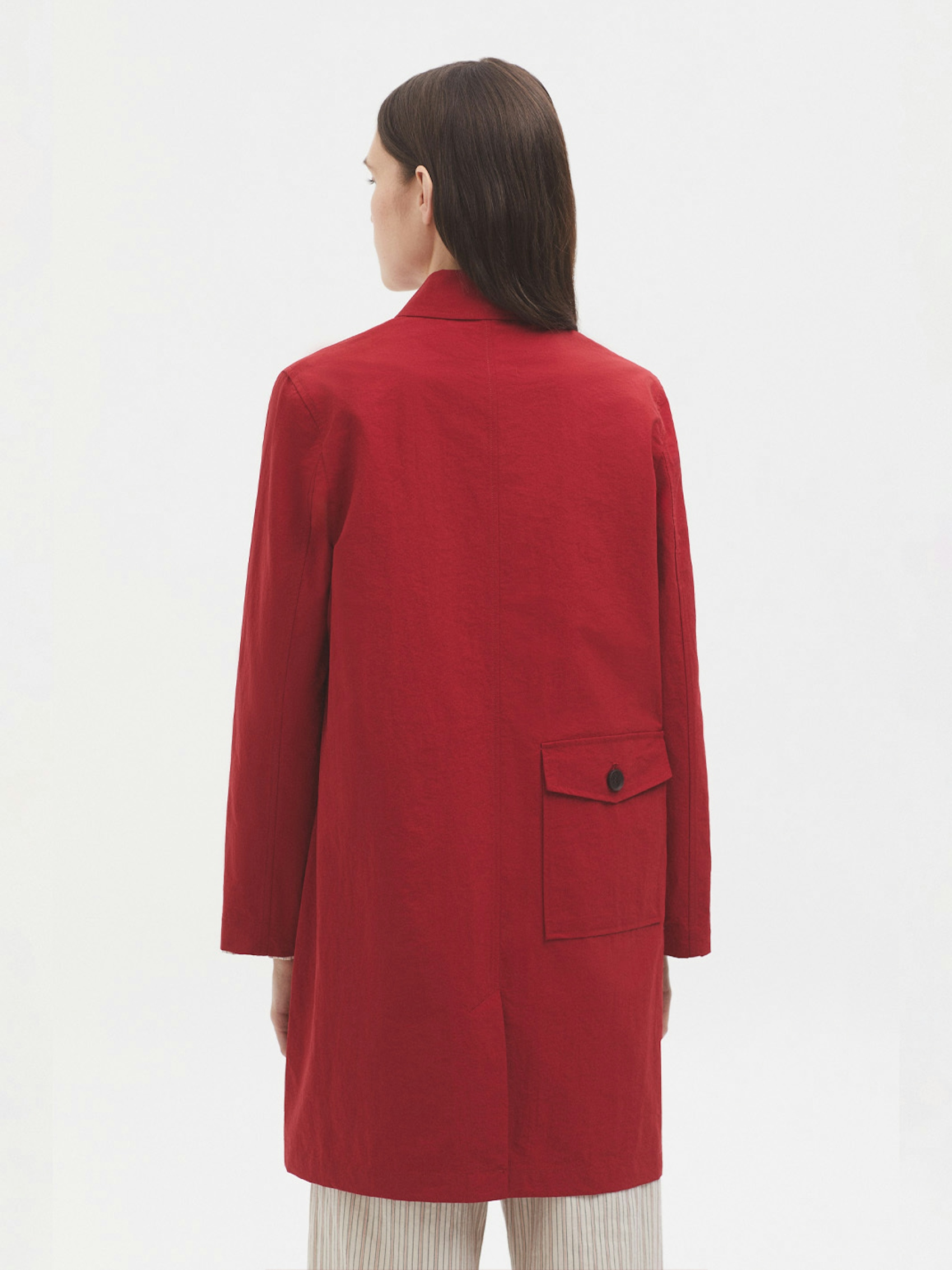 Back pocket trench coat
