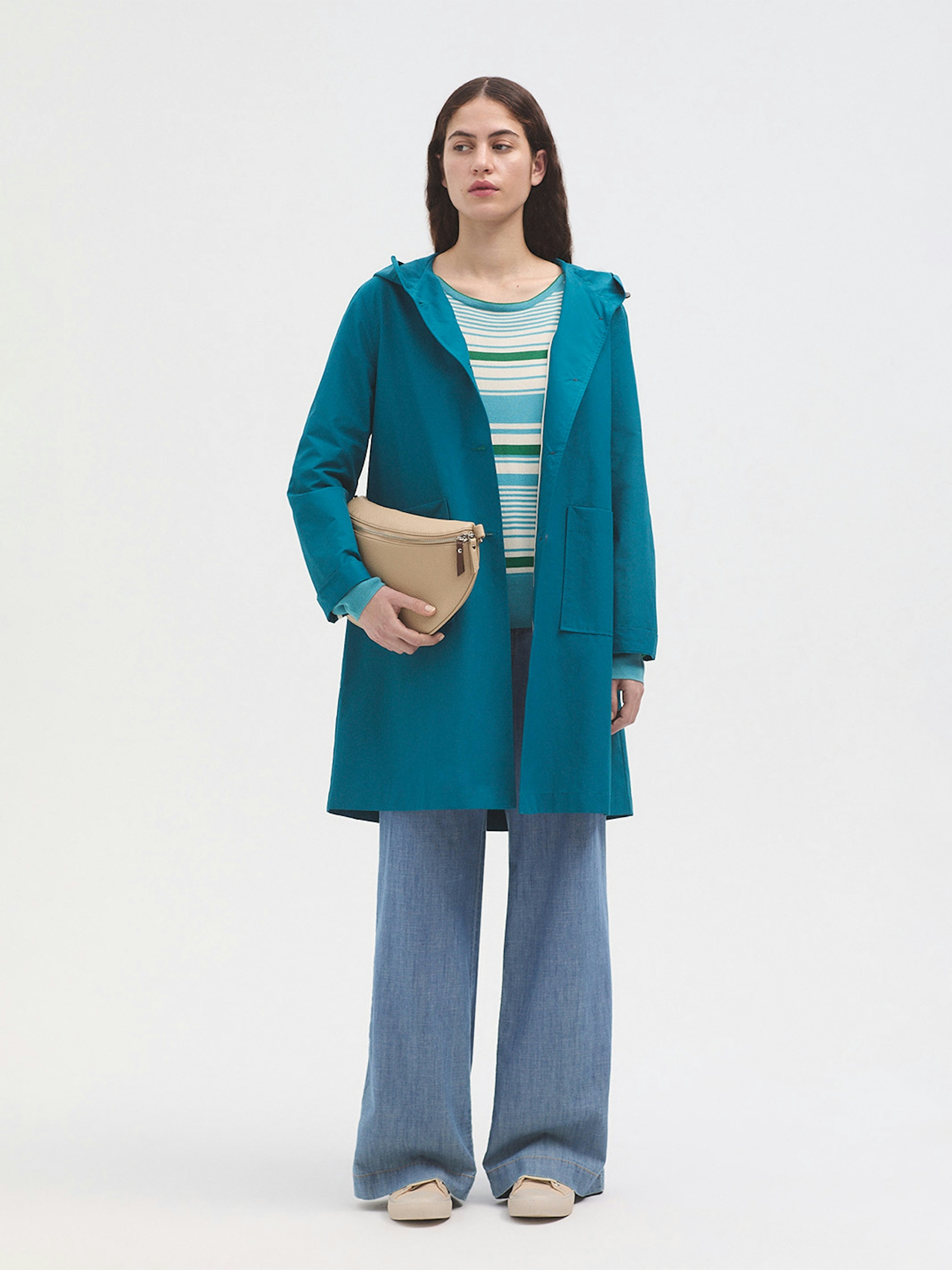 Trench con capucha 0