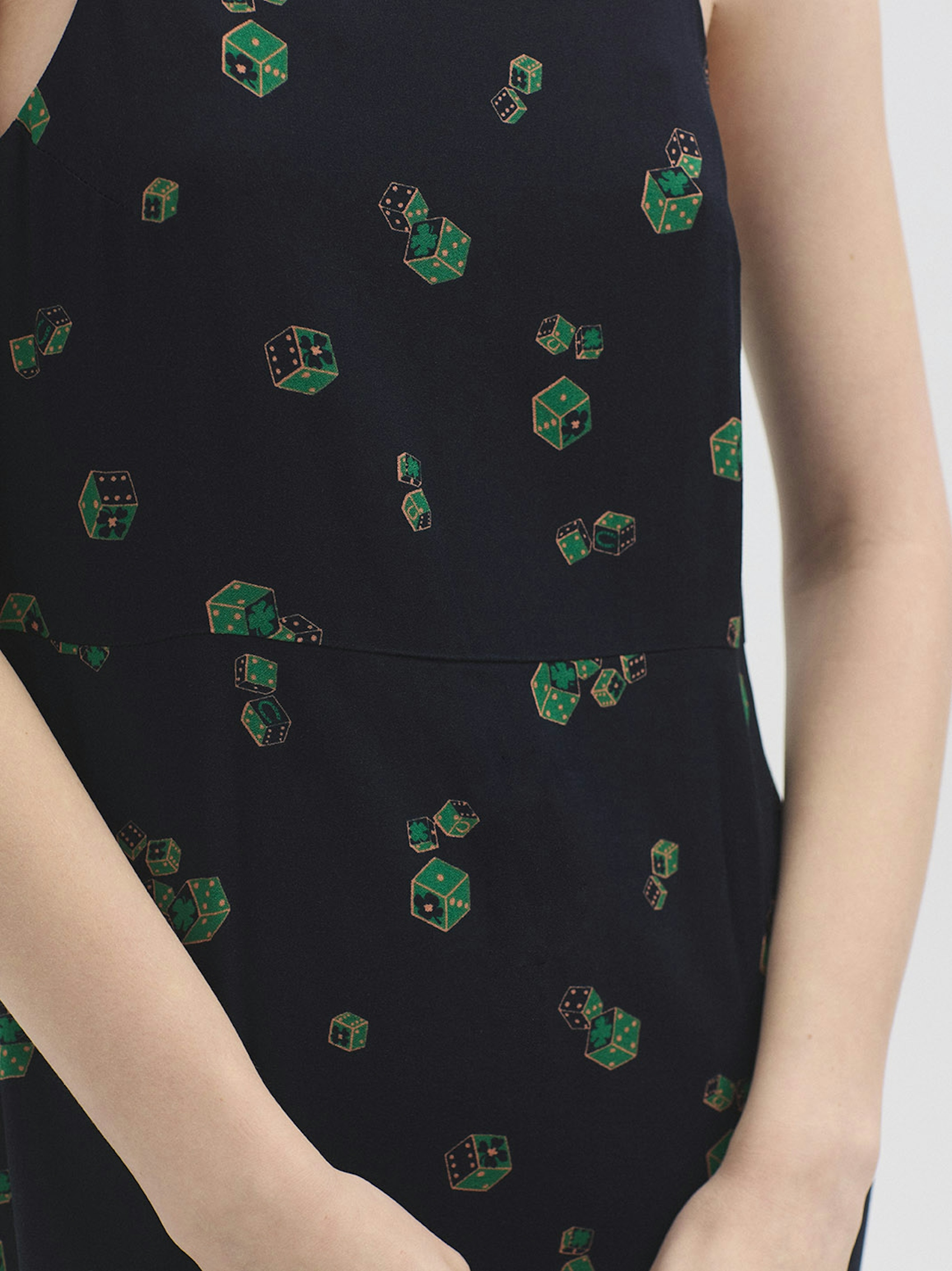 Vestido Dice Game