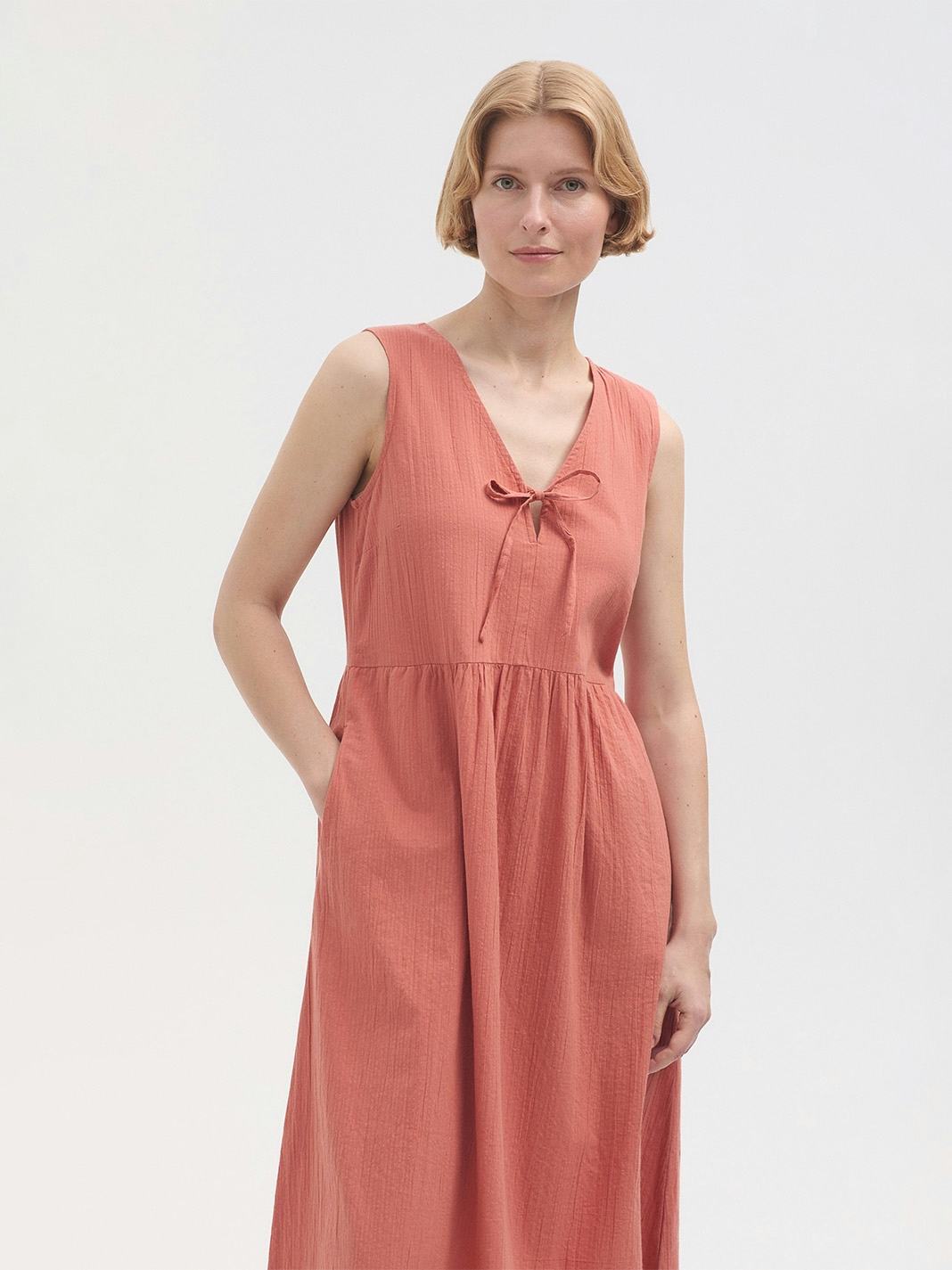 Seersucker lacing dress