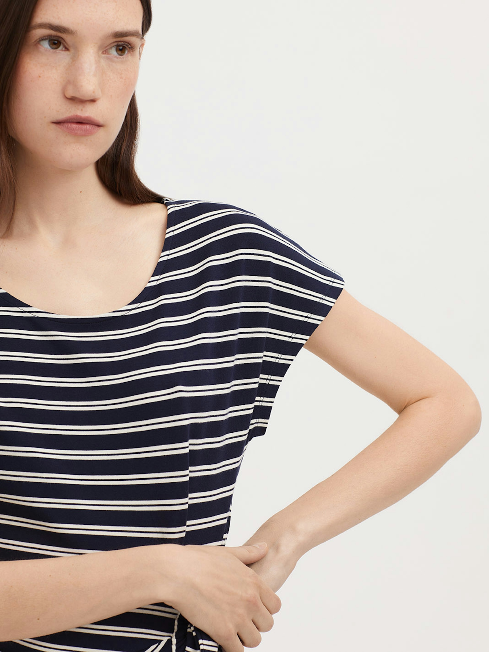 Striped knot midi dress