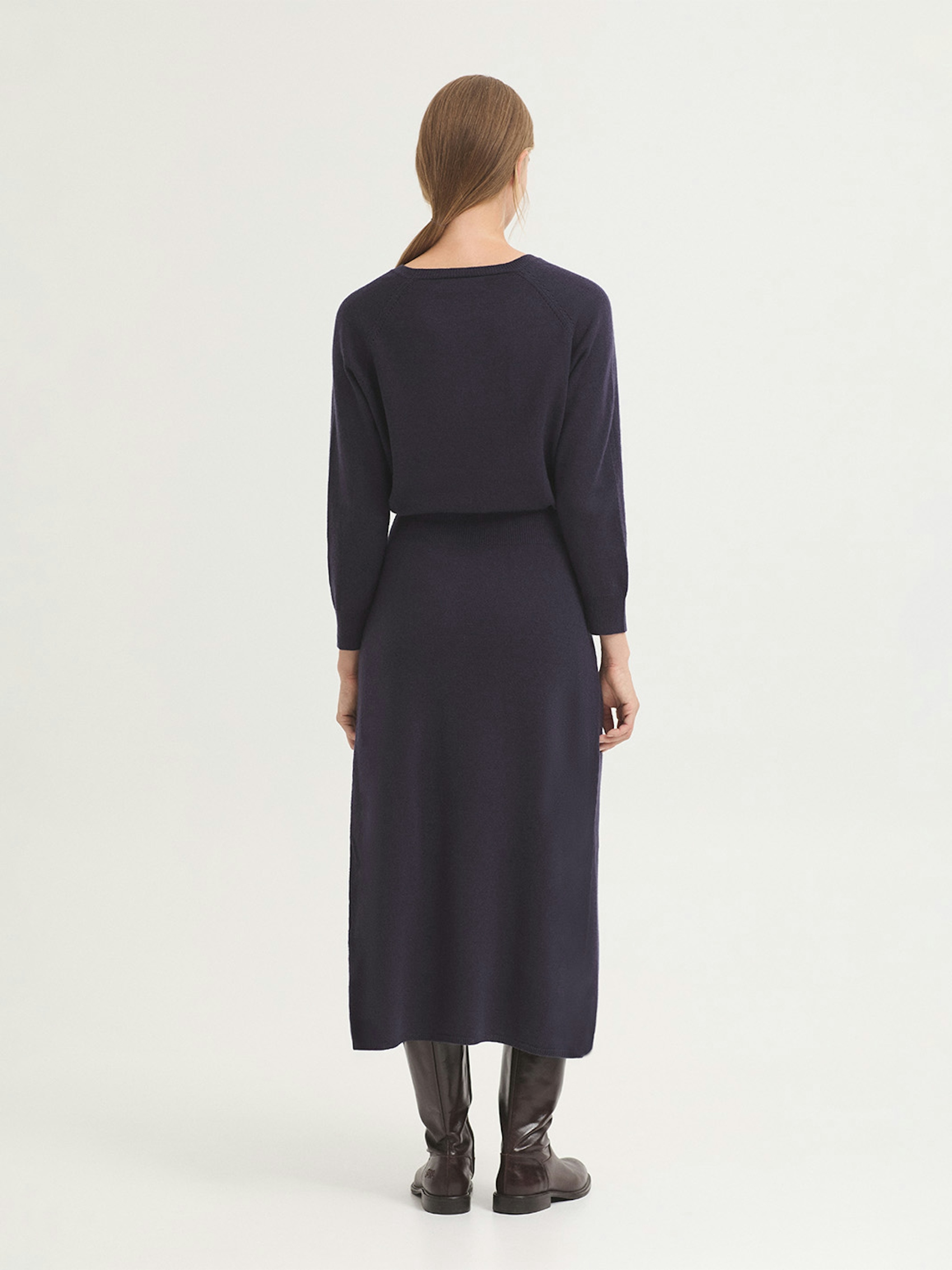 Sleeve loose knit detail knit dress
