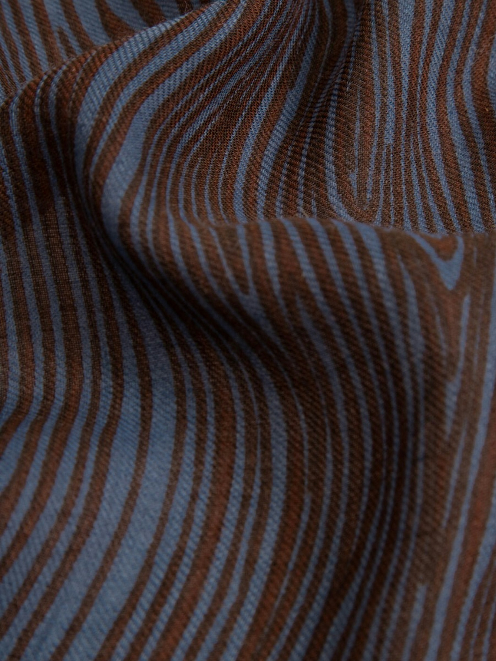 Woodgrain Dot foulard 3