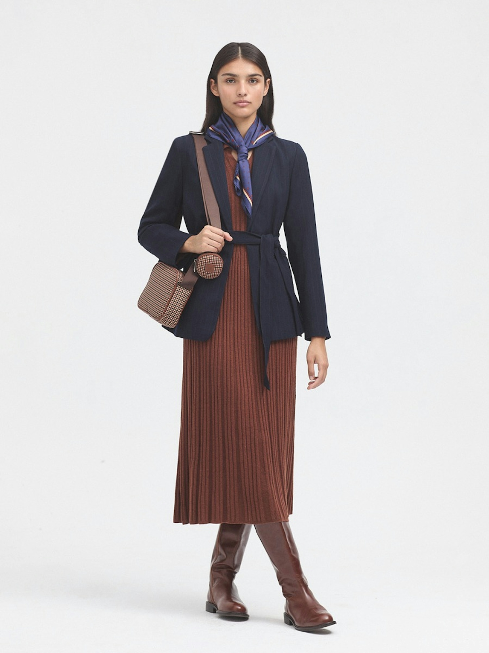 Polo collar pleated dress