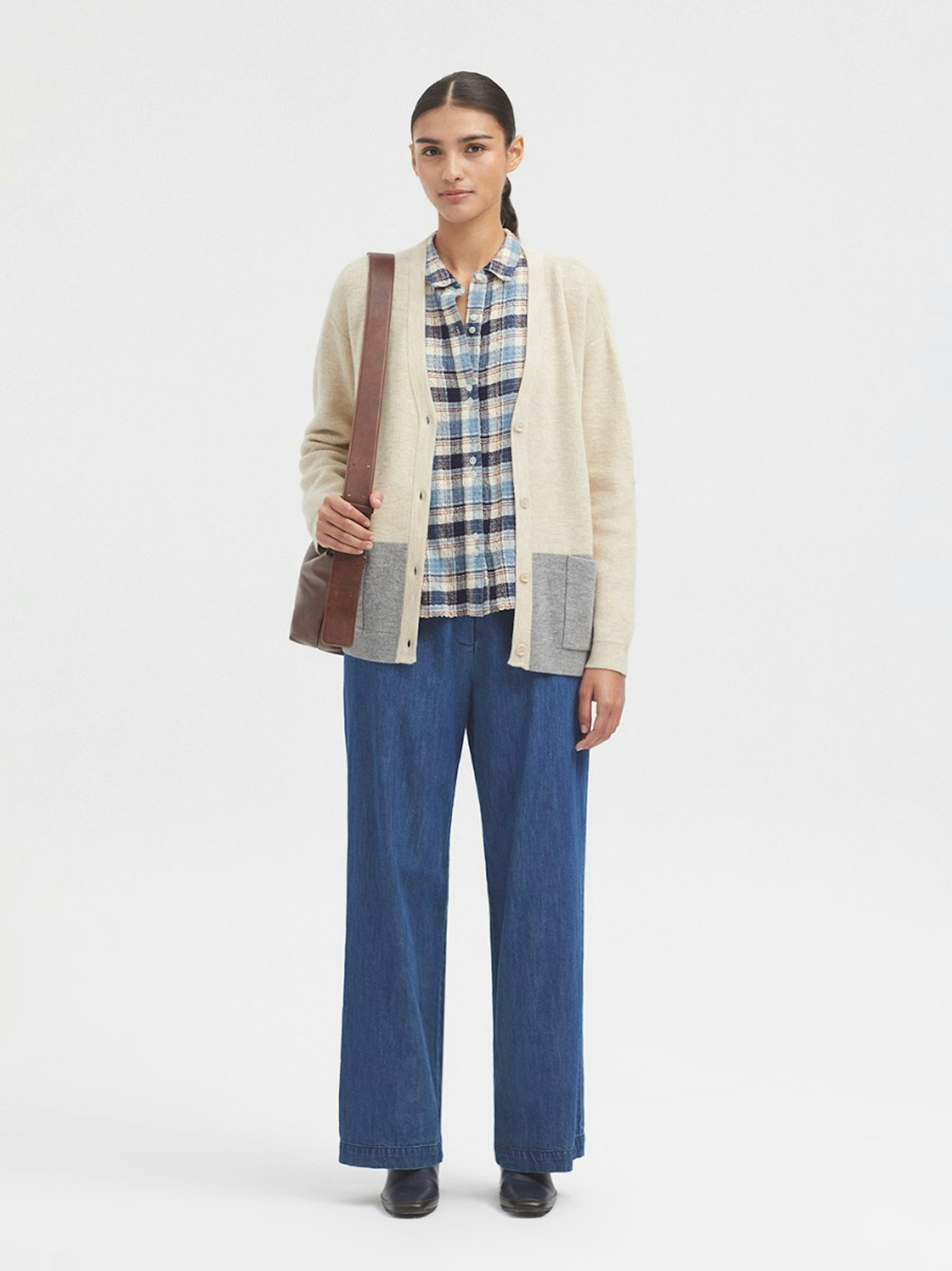 Button down plaid shirt 5